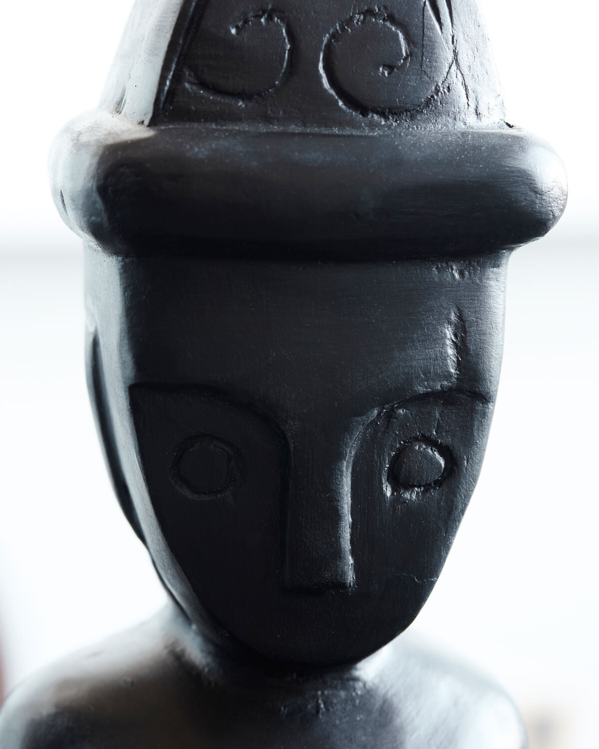 Kunstwerk, Two sitting in Schwarz präsentiert im Onlineshop von KAQTU Design AG. Kunstgegenstände ist von House Doctor