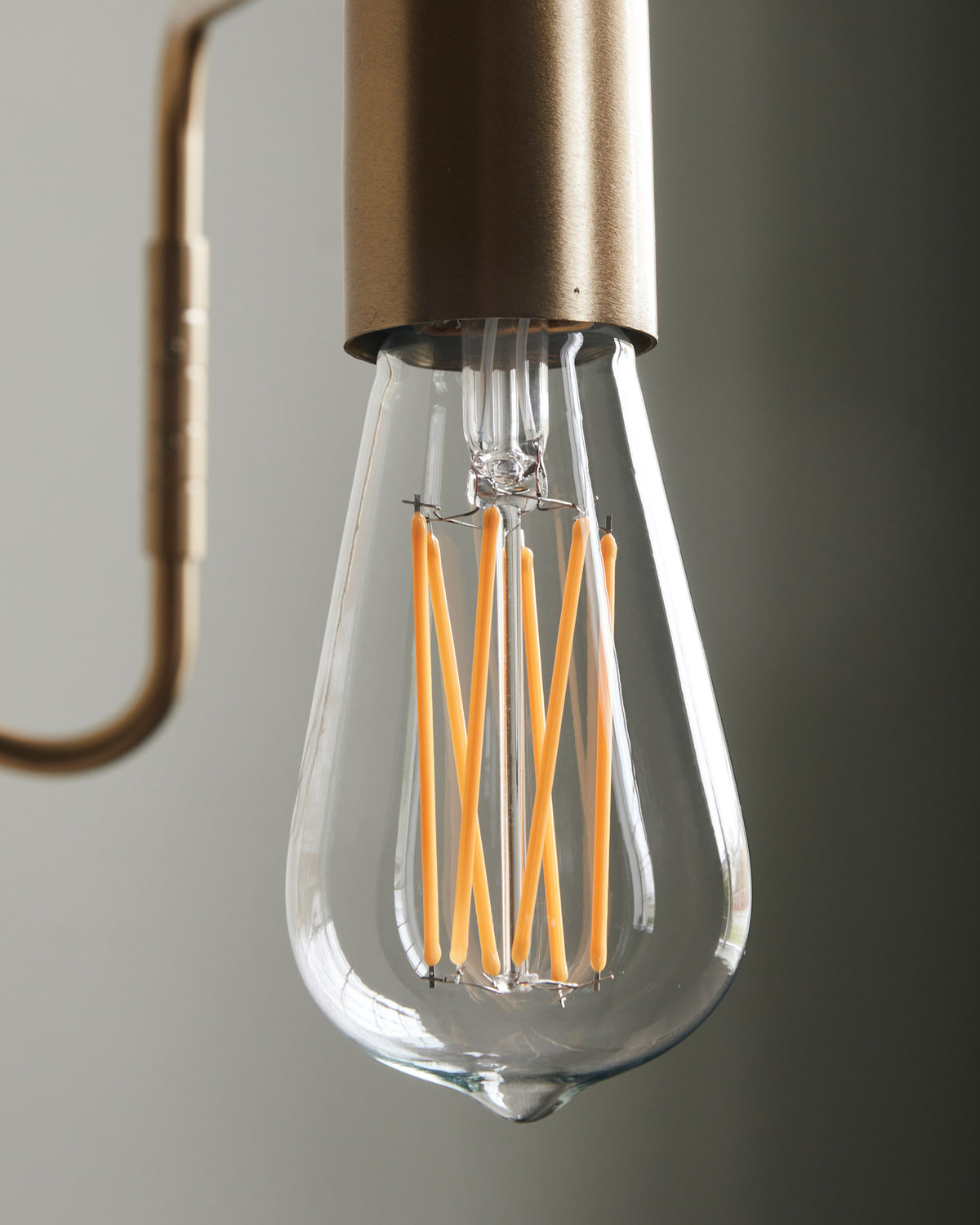 HDEdison, Klar in Klar präsentiert im Onlineshop von KAQTU Design AG. Kabel / Lampenfassung ist von House Doctor