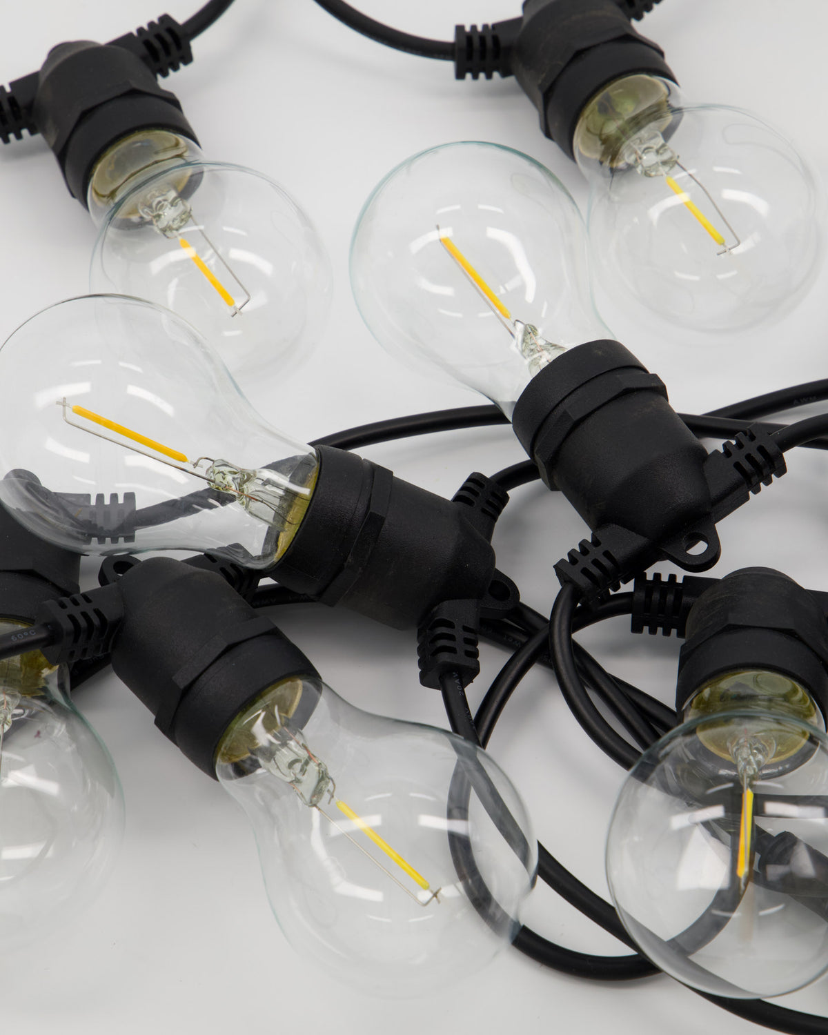 Lichterkette, HDLight, Schwarz in Schwarz präsentiert im Onlineshop von KAQTU Design AG. Lampenkette ist von House Doctor
