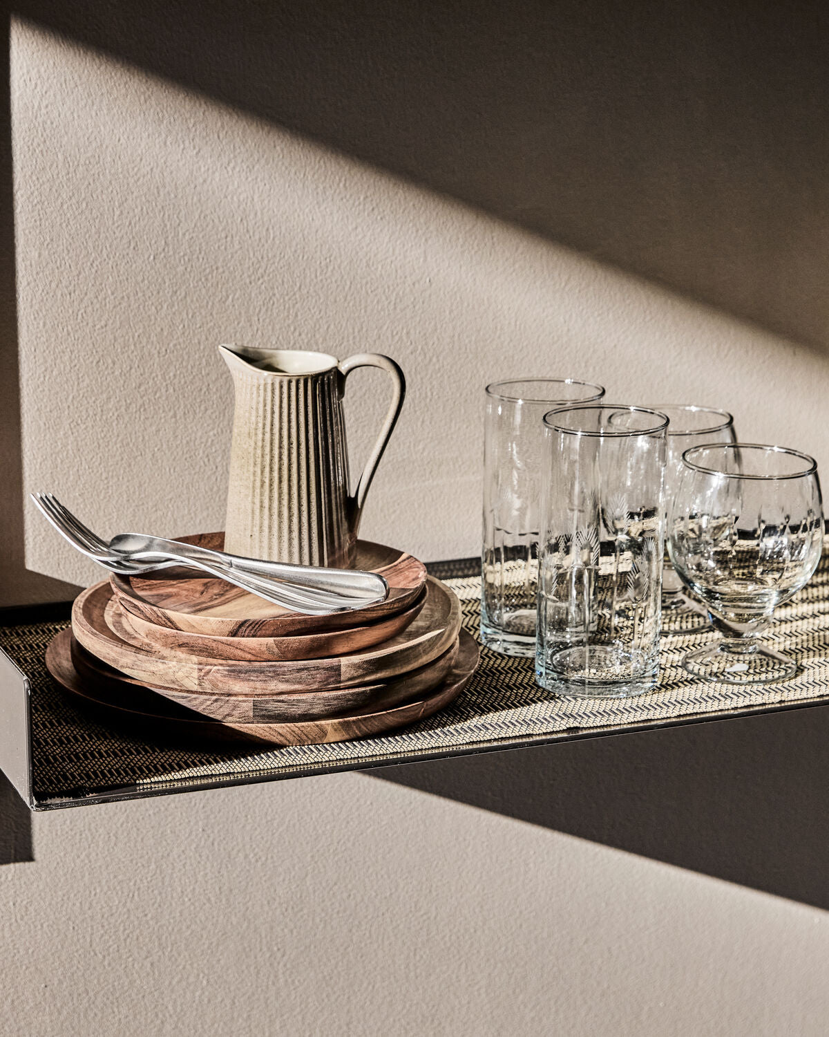 Tischläufer, HDFica, Schwarz;Natur in Schwarz, Natur präsentiert im Onlineshop von KAQTU Design AG. Tischdecke ist von House Doctor