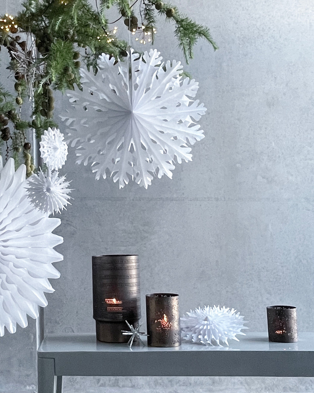 HDFold, Weiß in Weiß präsentiert im Onlineshop von KAQTU Design AG. Weihnachtszubehör ist von House Doctor