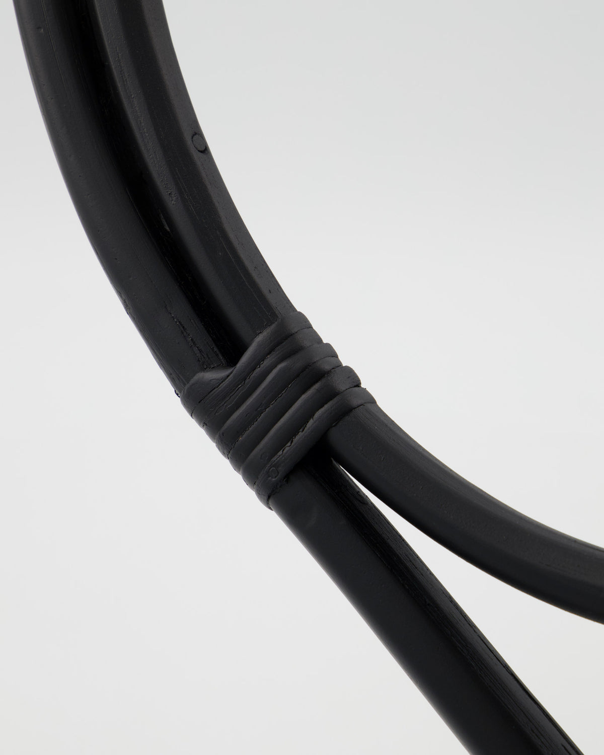 Deko-Leiter, HDLadder, Schwarz in Schwarz präsentiert im Onlineshop von KAQTU Design AG. Kleiderständer ist von House Doctor