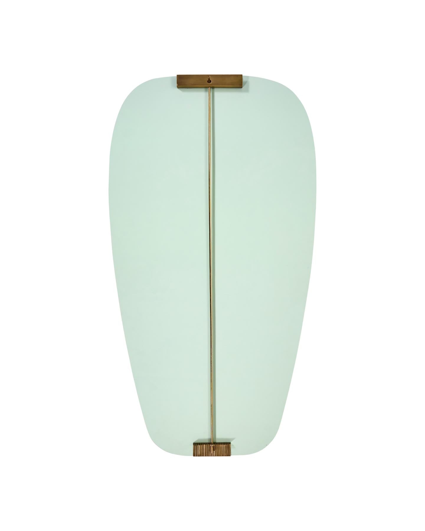 Stilvoller Spiegel HDClips Gold von House Doctor – ein handgefertigtes Unikat mit femininen Jugendstil-Elementen. Verleihen Sie Ihrem Zuhause Eleganz!