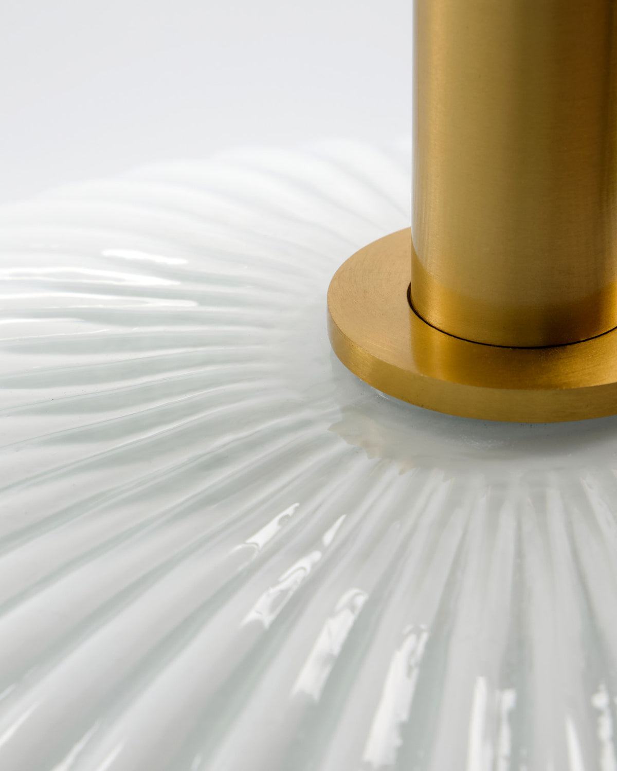 Lampe, HDFort, Antikes Messing-Finish,Off-White in Antikes Messing-Finish, Off-White präsentiert im Onlineshop von KAQTU Design AG. Pendelleuchte ist von House Doctor