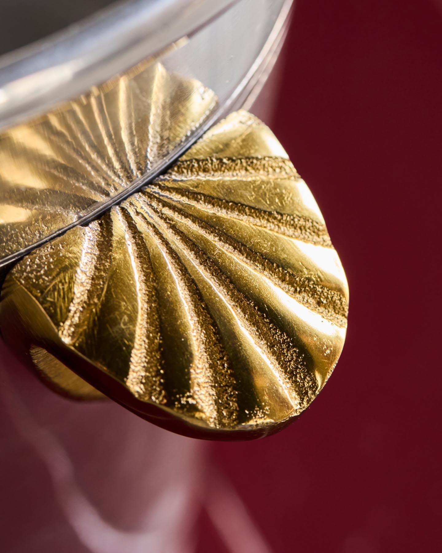 Eleganter Weinkühler HDVind von House Doctor im Antiksilber-Finish – ideal für stilvolle Anlässe und unvergessliche Genussmomente.