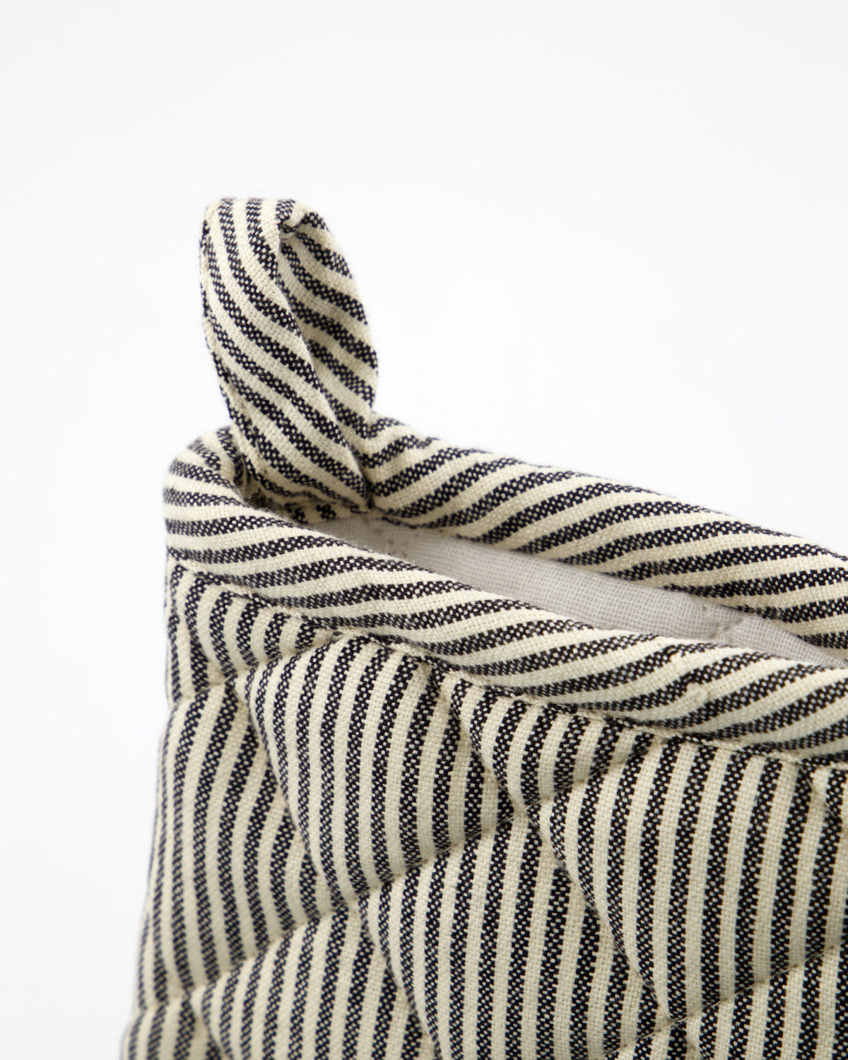 Küchenhandschuh, HDChef, Dunkelgrau in Dunkelgrau präsentiert im Onlineshop von KAQTU Design AG. Geschirrtuch ist von House Doctor