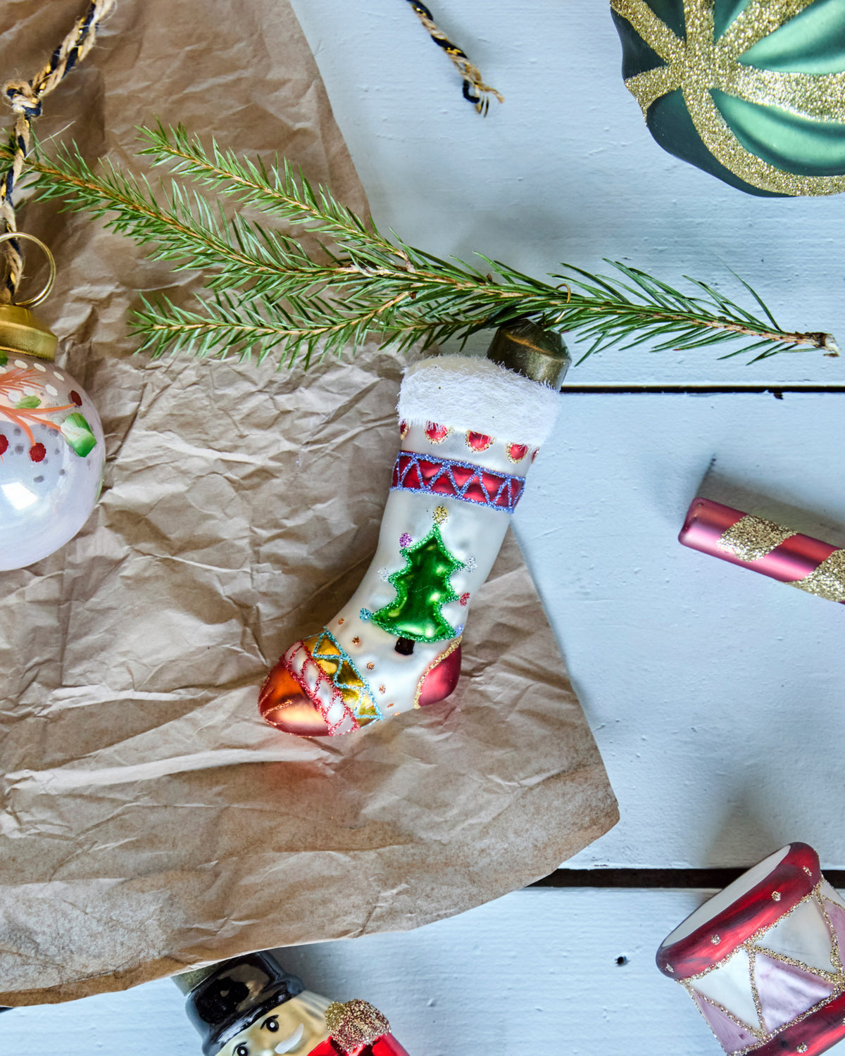 Weihnachtsschmuck, HDStok, Weiß, Rot in White präsentiert im Onlineshop von KAQTU Design AG. Ornament ist von House Doctor