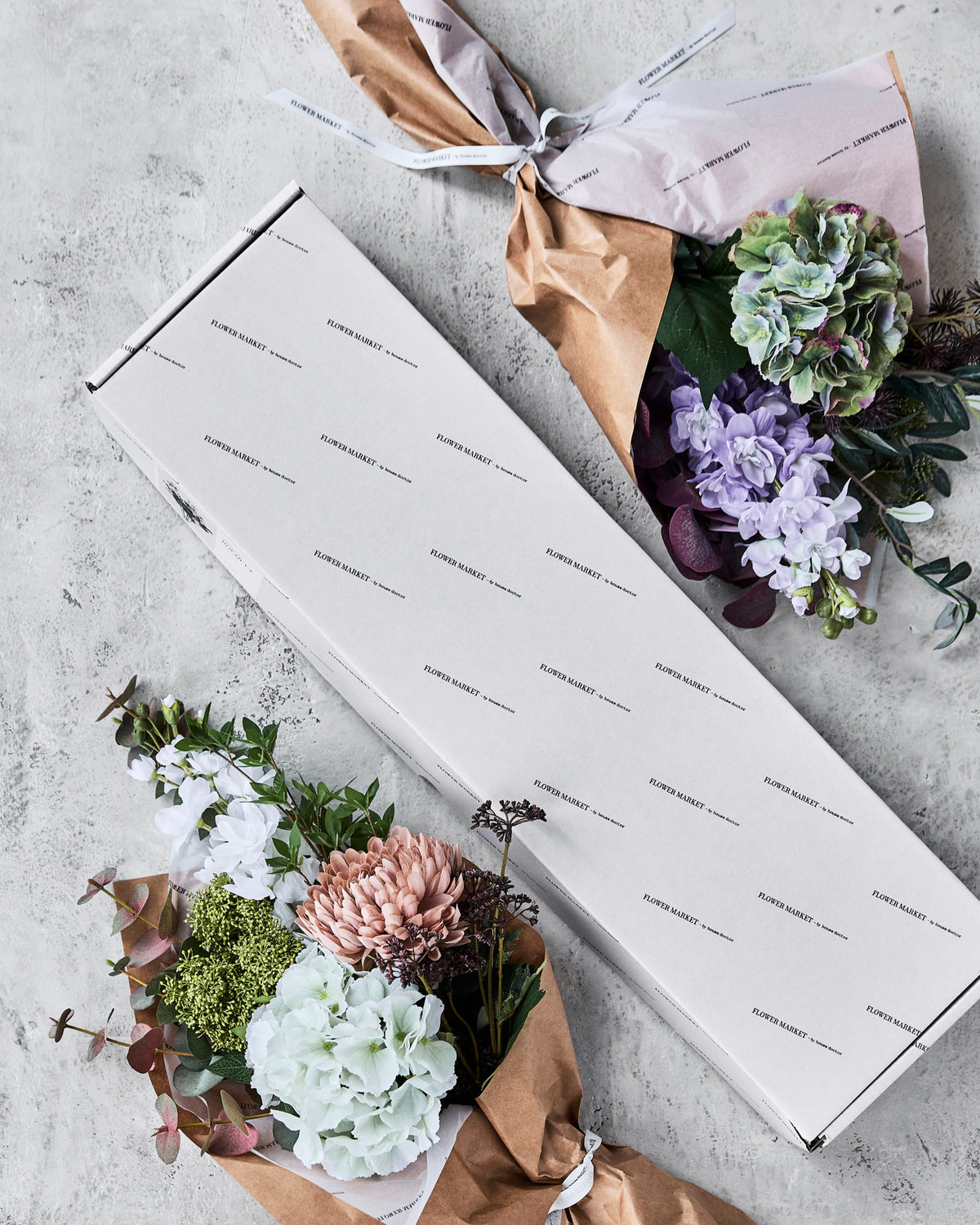 Artificial bouquet, HDCalm purple, Bunt in Multi präsentiert im Onlineshop von KAQTU Design AG. Dekoration ist von House Doctor