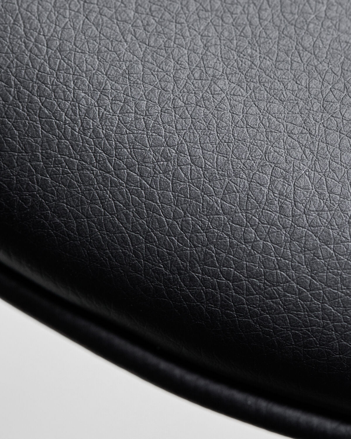 Barhocker, HDComma, Schwarz, Crome in Black präsentiert im Onlineshop von KAQTU Design AG. Hocker ist von House Doctor