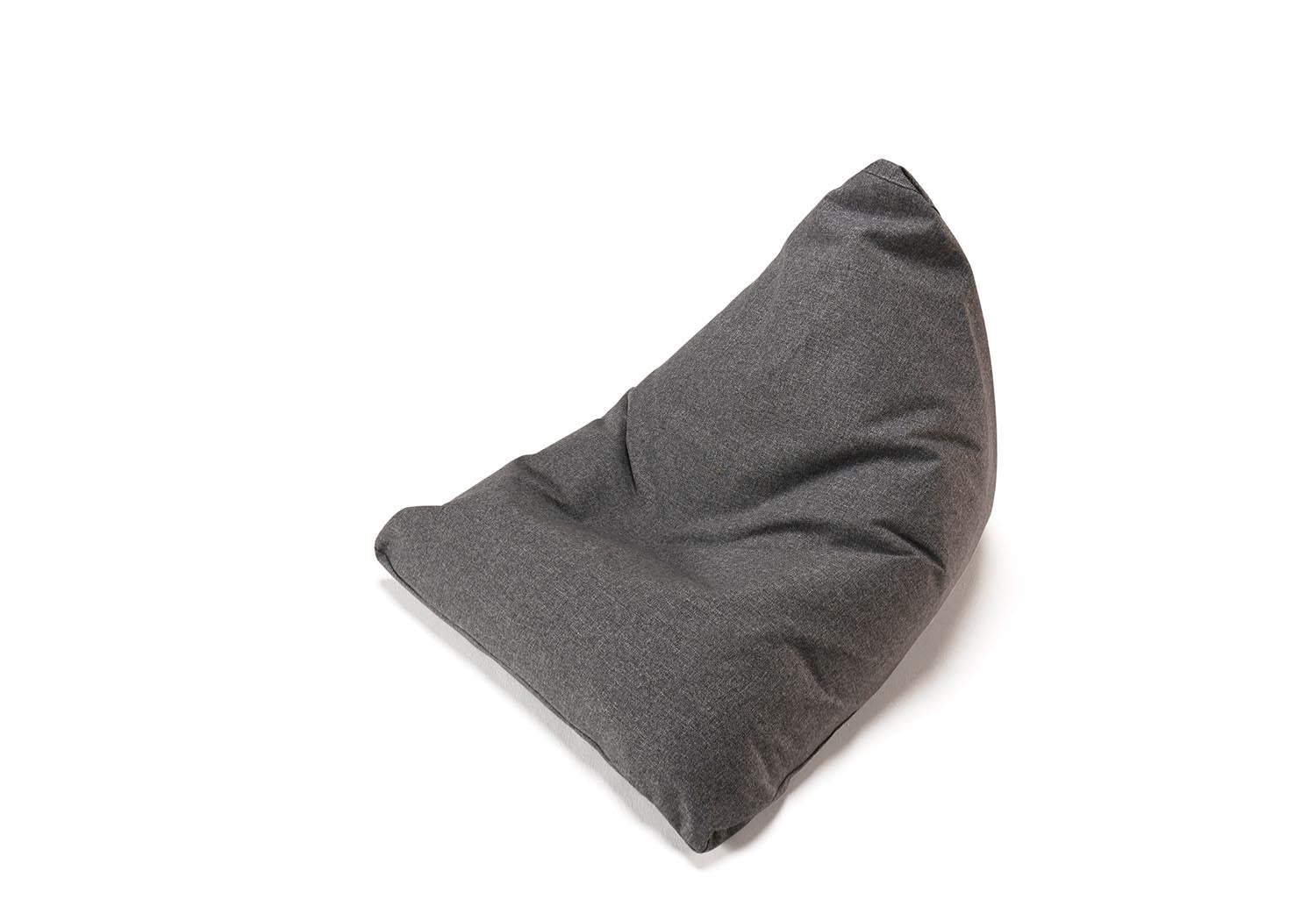 Erleben Sie den Soft Peak Sitzsack von Innovation Living – stilvoll, umweltfreundlich und perfekt für entspannte Stunden in jedem Zuhause.