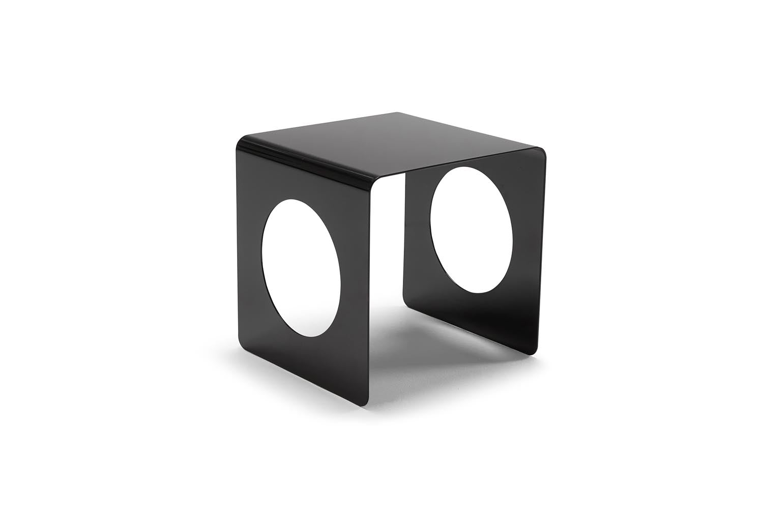 Geobau Tisch von Innovation Living: Modernes Design, kompakt, funktional, in kräftigen Farben. Perfekt für stilvolle Wohnräume.