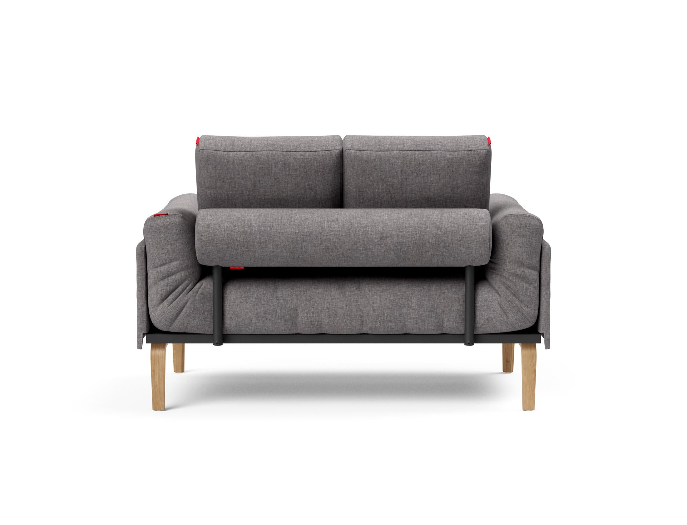 Erleben Sie das Rollo Bow Klappsofa 80 von Innovation Living – ein stilvolles Tagesbett, das Komfort und Funktionalität für kompakte Wohnräume vereint.
