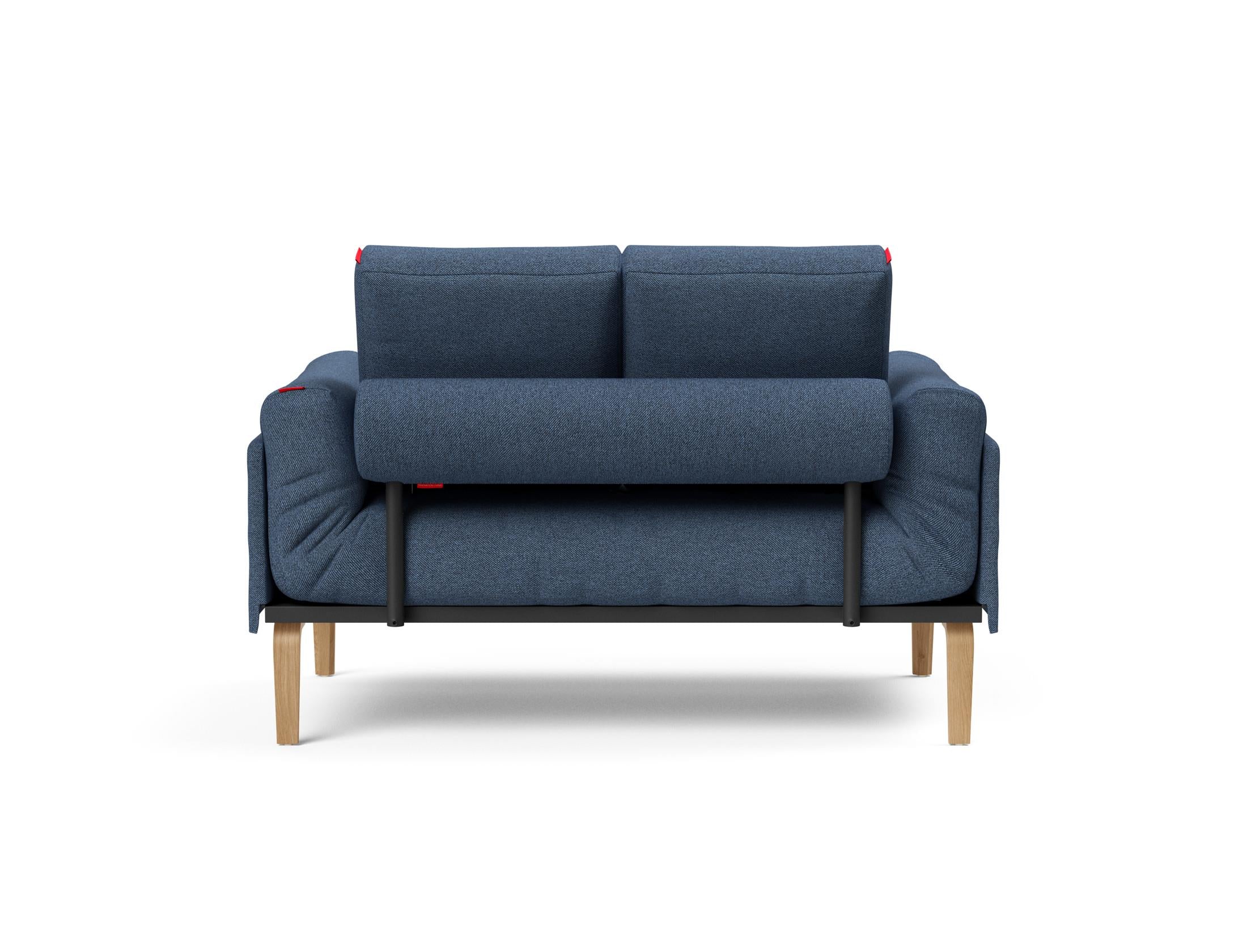 Erleben Sie das Rollo Bow Klappsofa 80 von Innovation Living – ein stilvolles, anpassbares Möbelstück, ideal für kompakte Wohnräume und optimalen Komfort.