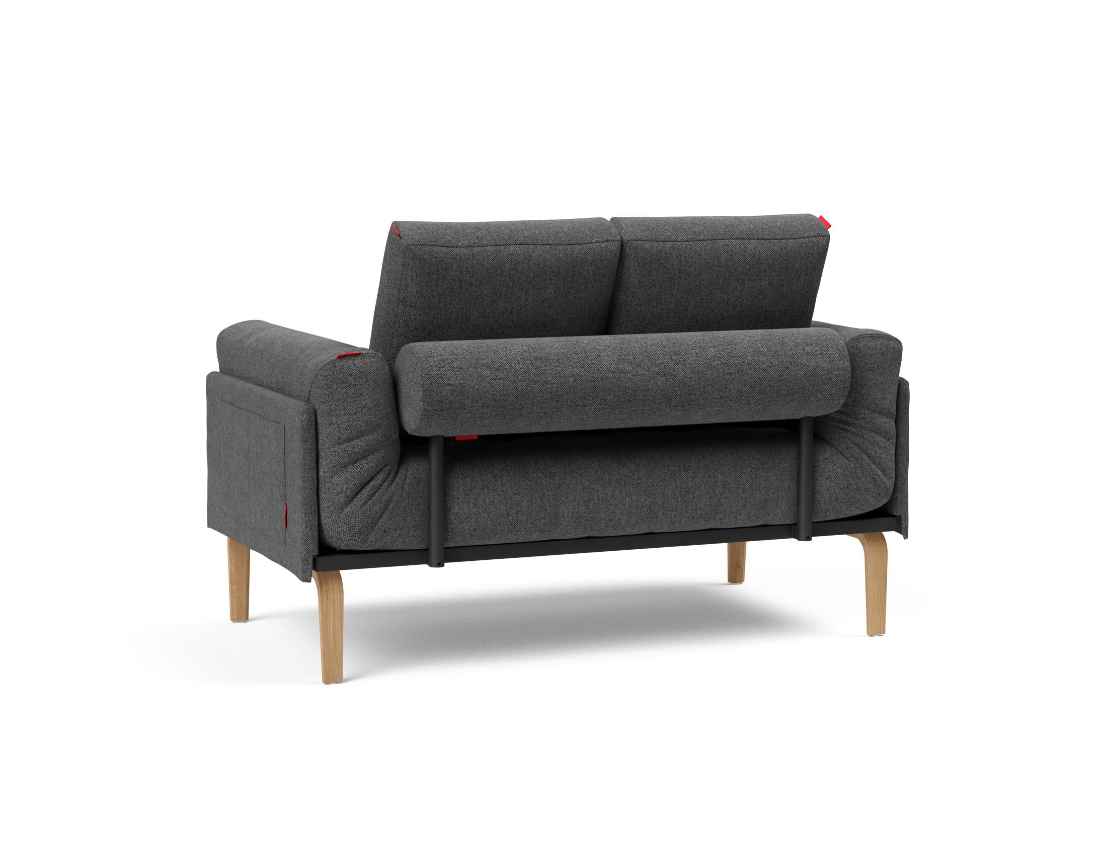 Entdecken Sie das Rollo Bow Klappsofa 80 von Innovation Living – ein vielseitiges, elegantes Möbelstück, perfekt für kleine Räume und flexible Nutzung.