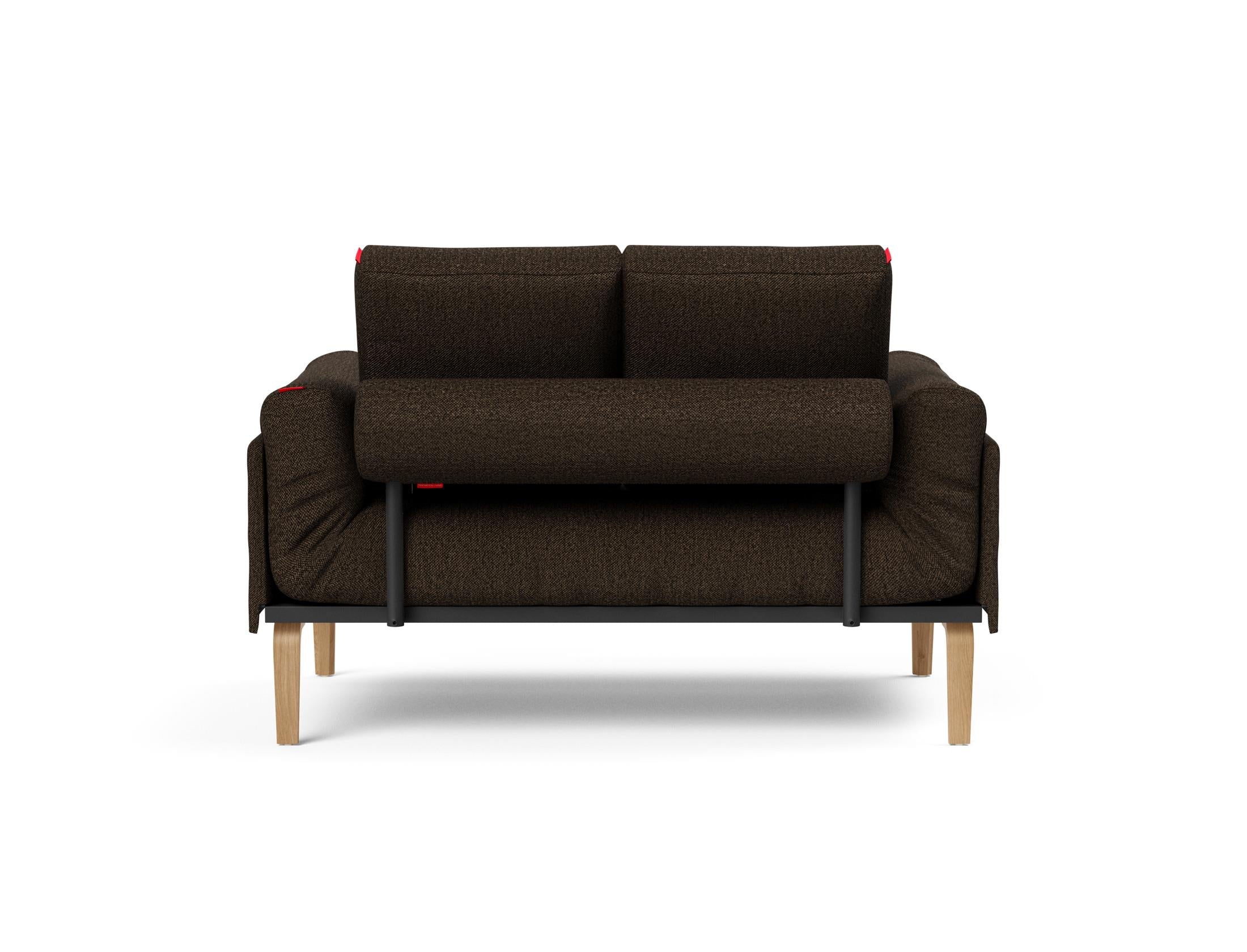 Erleben Sie das Rollo Bow Klappsofa 80 von Innovation Living – ein stilvolles, anpassbares Tagesbett, ideal für kompakte Wohnräume und Gäste.