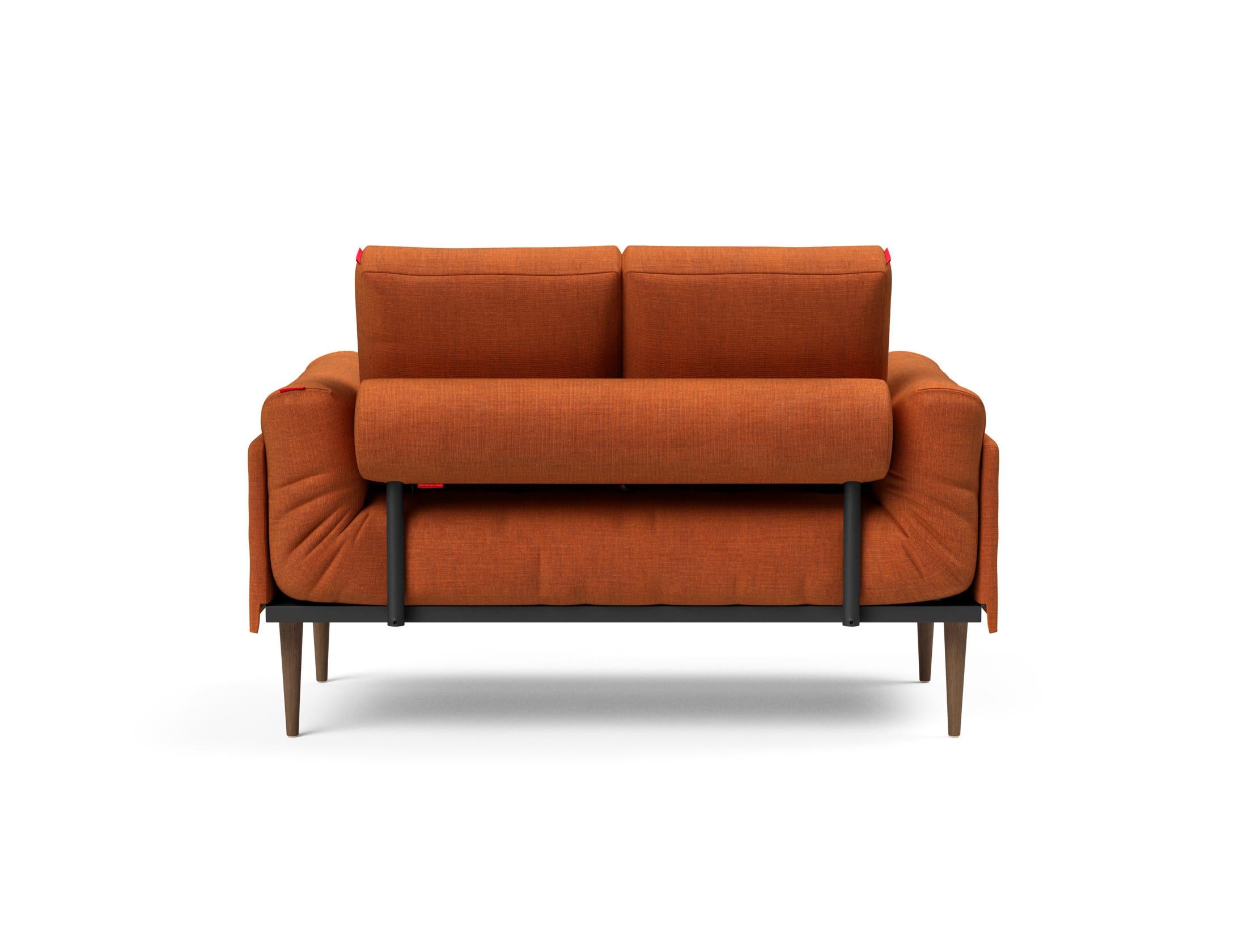 Entdecken Sie das Rollo Styletto Klappsofa 80 von Innovation Living – stilvolles Design trifft auf flexible Nutzung als Bettsofa.