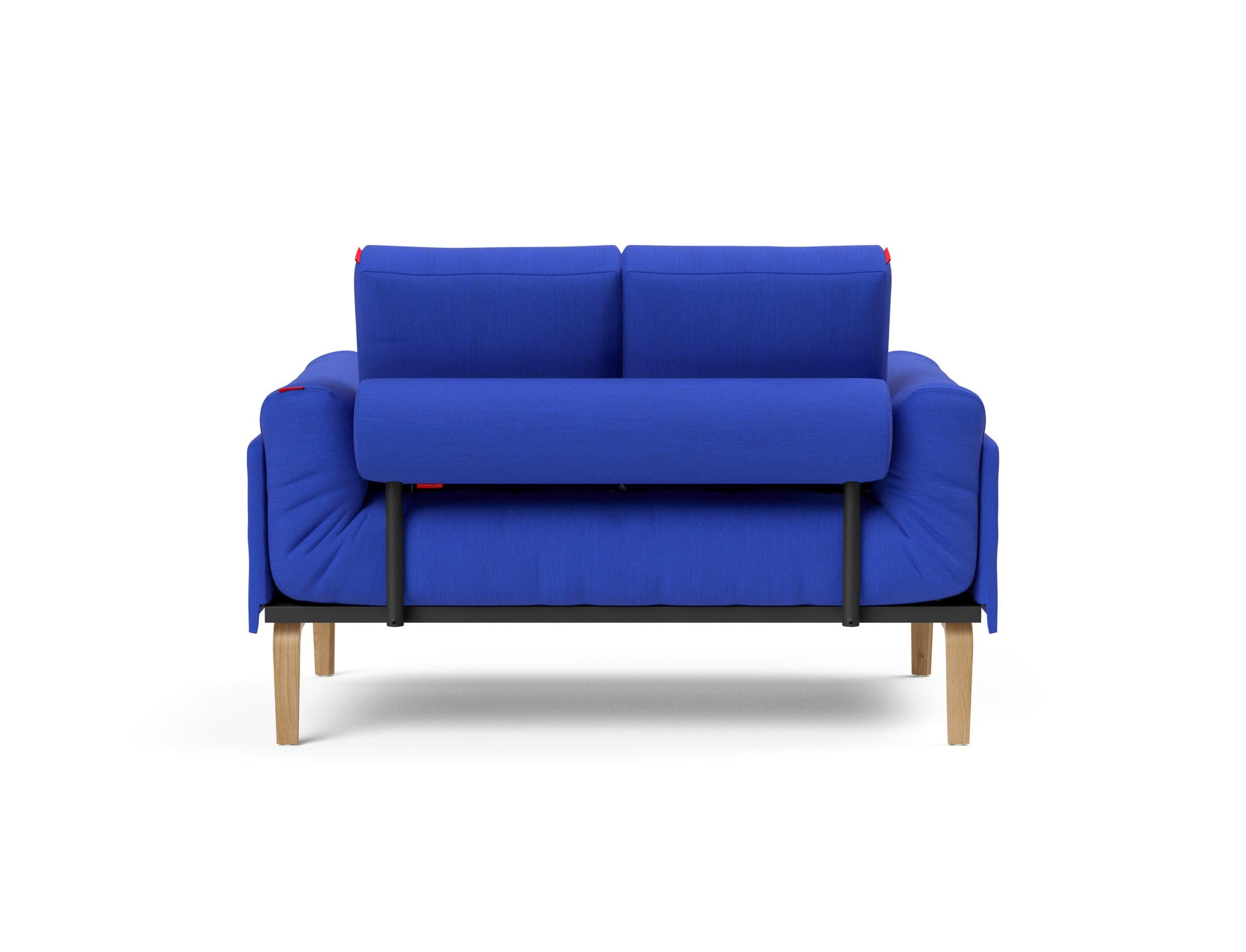 Entdecken Sie das Rollo Bow Klappsofa 80 von Innovation Living – ein flexibles Tagesbett, das modernes Design und höchsten Komfort für kleine Räume bietet.