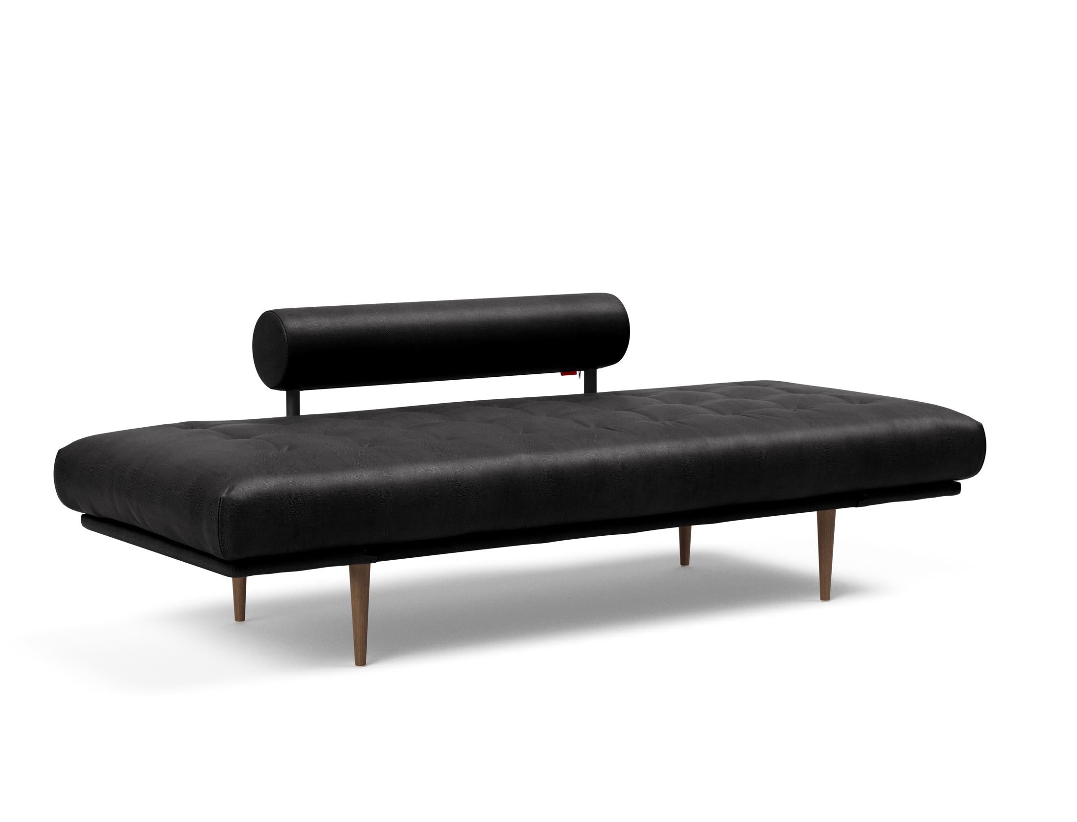 Entdecken Sie das Rollo Styletto Klappsofa 80 – ein elegantes, multifunktionales Sofa, das perfekten Komfort für kleine Wohnräume bietet.