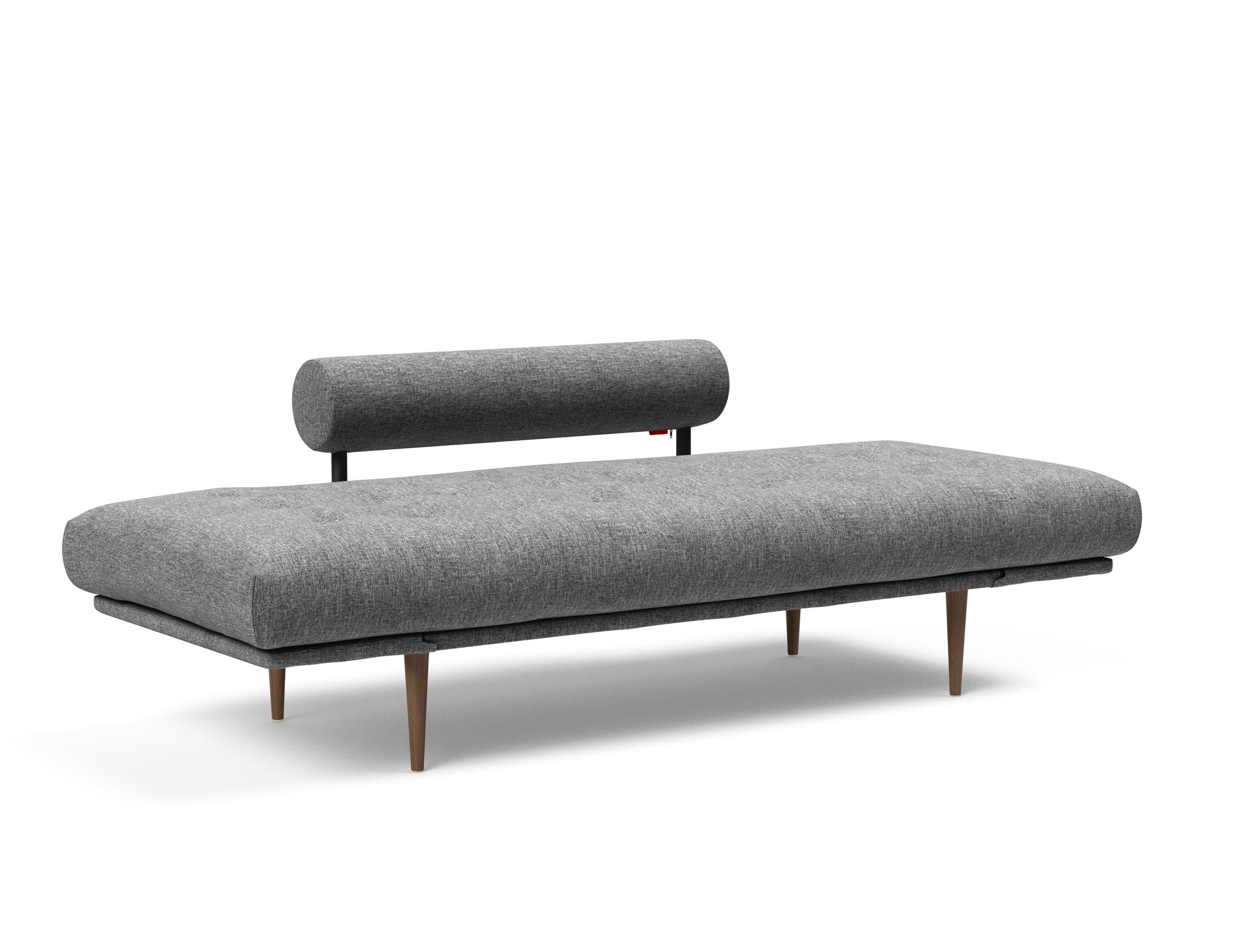 Entdecken Sie das Rollo Styletto Klappsofa 80 – ein elegantes, multifunktionales Sofa, das perfekten Komfort für kleine Wohnräume bietet.