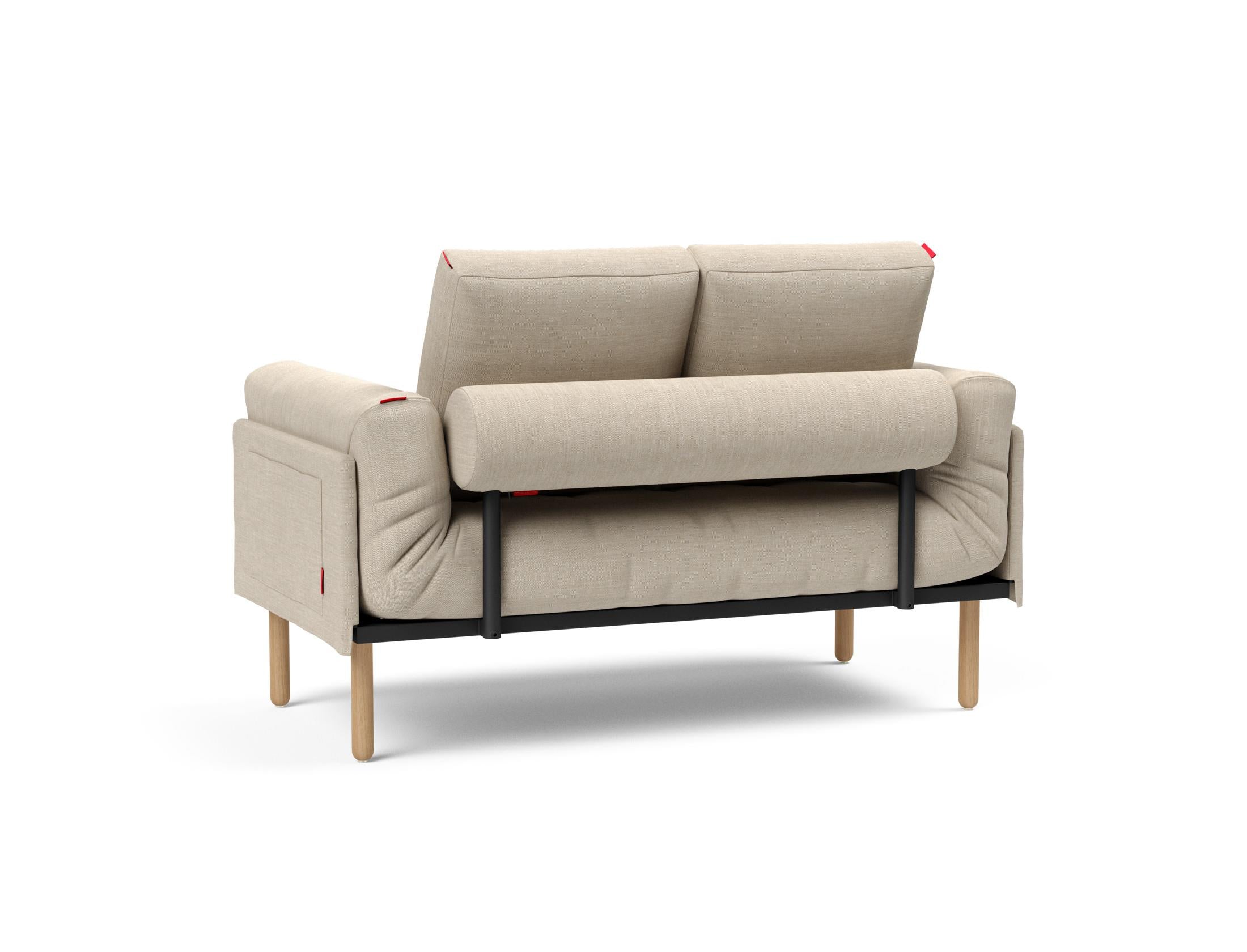Erleben Sie das Rollo Stem Klappsofa 80 von Innovation Living – ein elegantes, flexibles Schlafsofa, das Komfort und Stil für kompakte Wohnräume vereint.