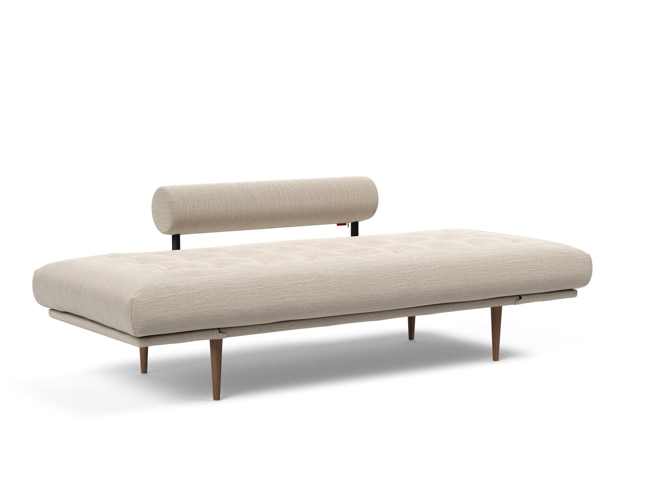 Erleben Sie das Rollo Styletto Klappsofa 80 – ein stilvolles, flexibles Möbelstück, das ideal für kompakte Räume ist und höchsten Komfort bietet.