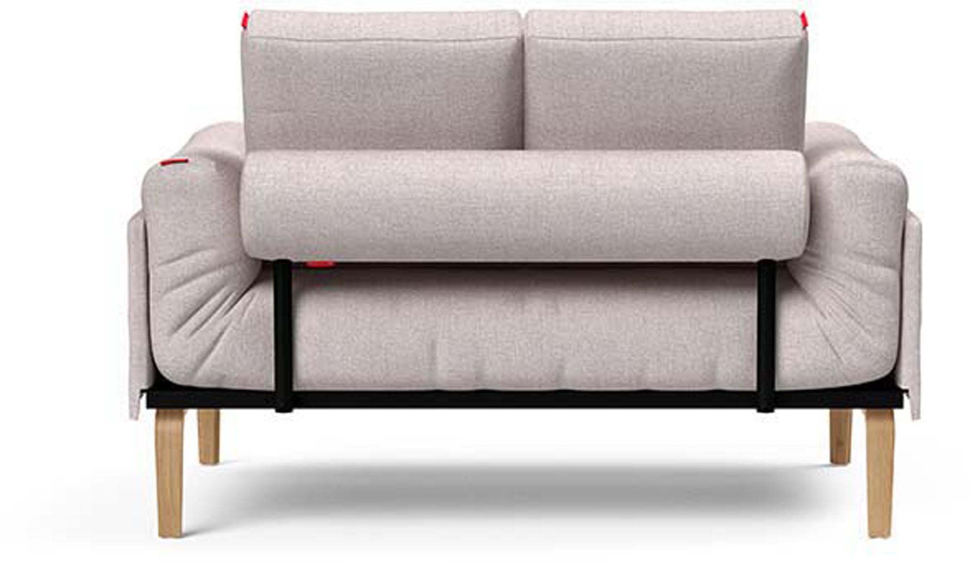 Erleben Sie das Rollo Bow Klappsofa 80 von Innovation Living – ein modernes, funktionales Sofa mit dem zeitlosen Cover Classic für jeden Raum.