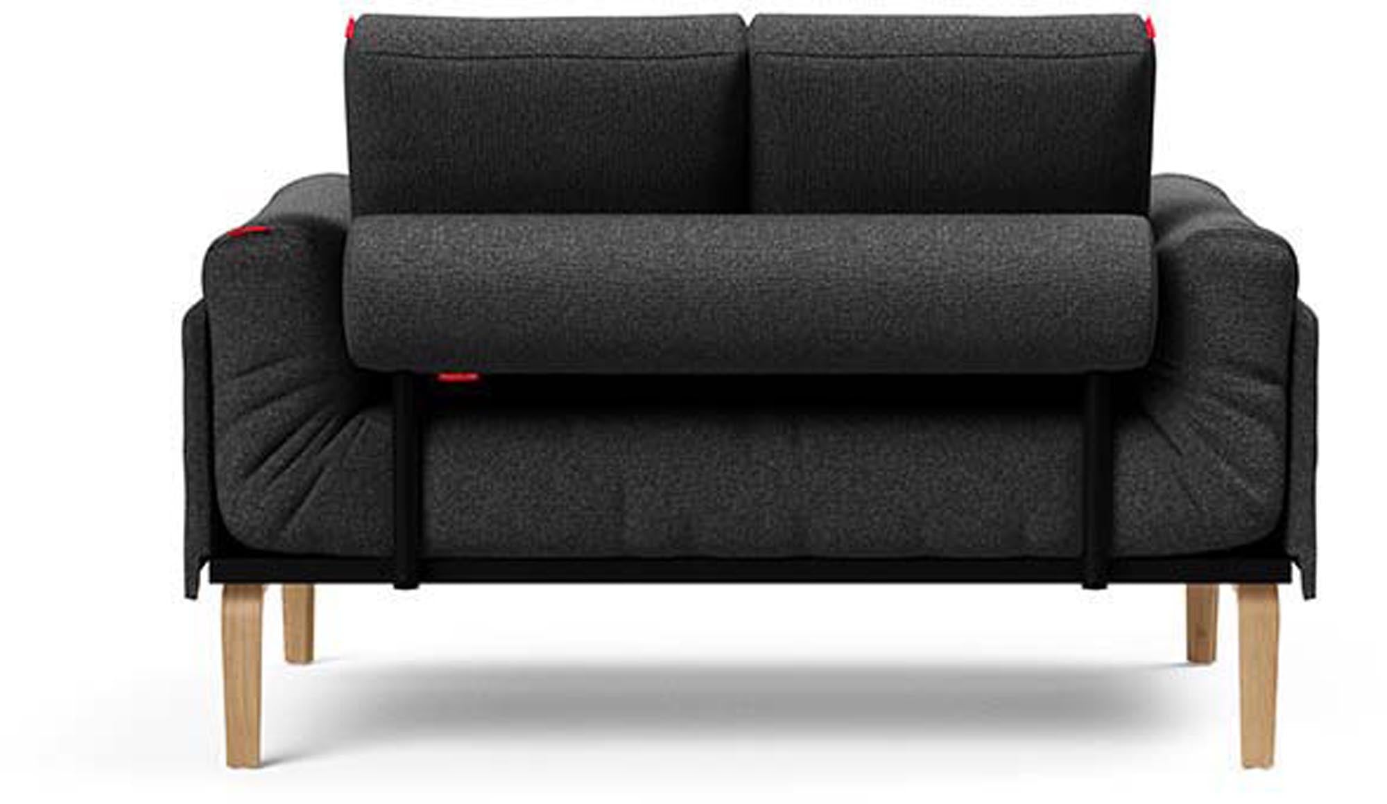 Entdecken Sie das Rollo Bow Klappsofa 80 von Innovation Living – stilvolles Design trifft auf das praktische Cover Classic für höchsten Sitzkomfort.