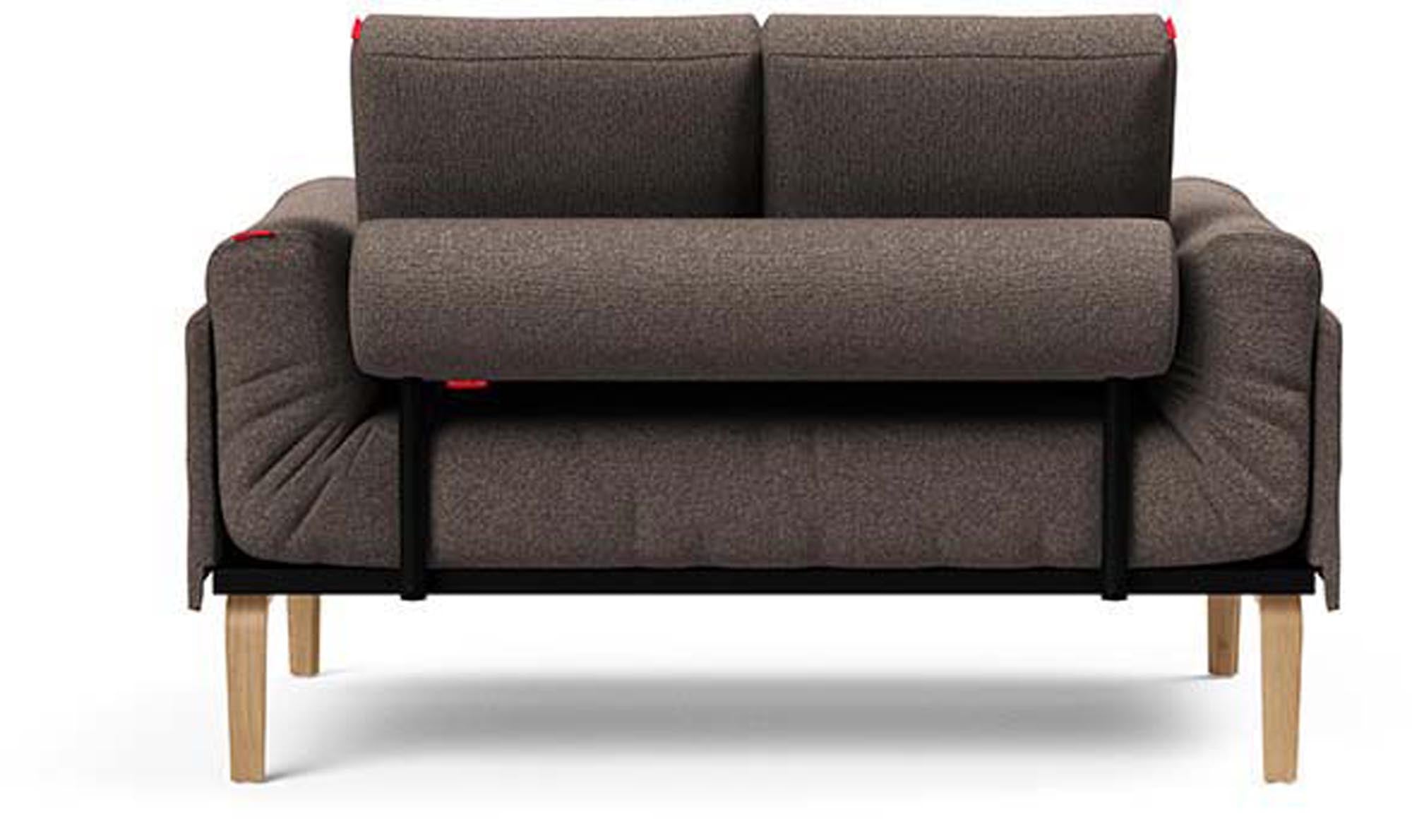 Entdecken Sie das Rollo Bow Klappsofa 80 von Innovation Living – stilvolles Design trifft auf das praktische Cover Classic für höchsten Sitzkomfort.