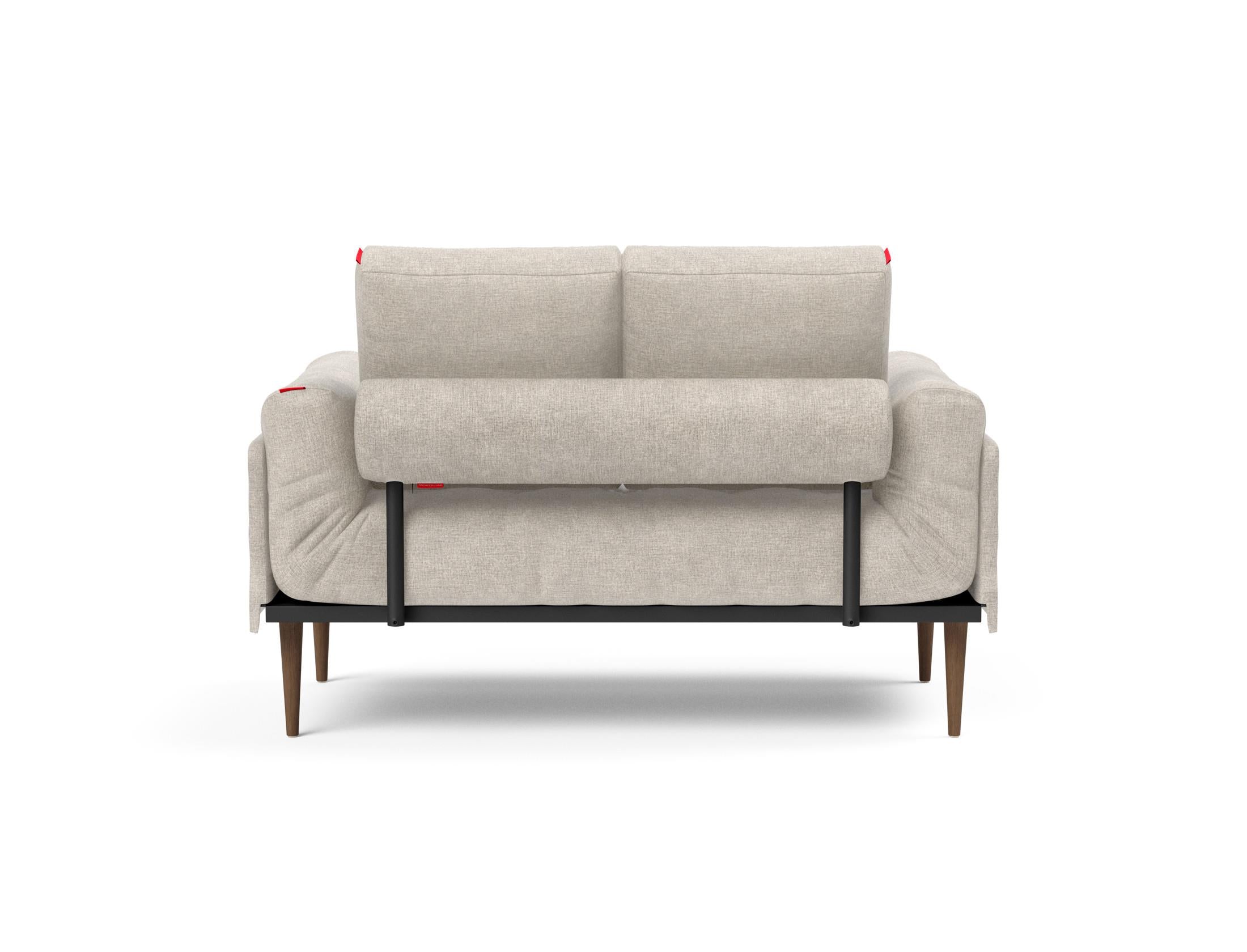 Entdecken Sie das Rollo Styletto Klappsofa 80 – ein stilvolles, multifunktionales Sofa, perfekt für kleine Räume und höchsten Komfort.
