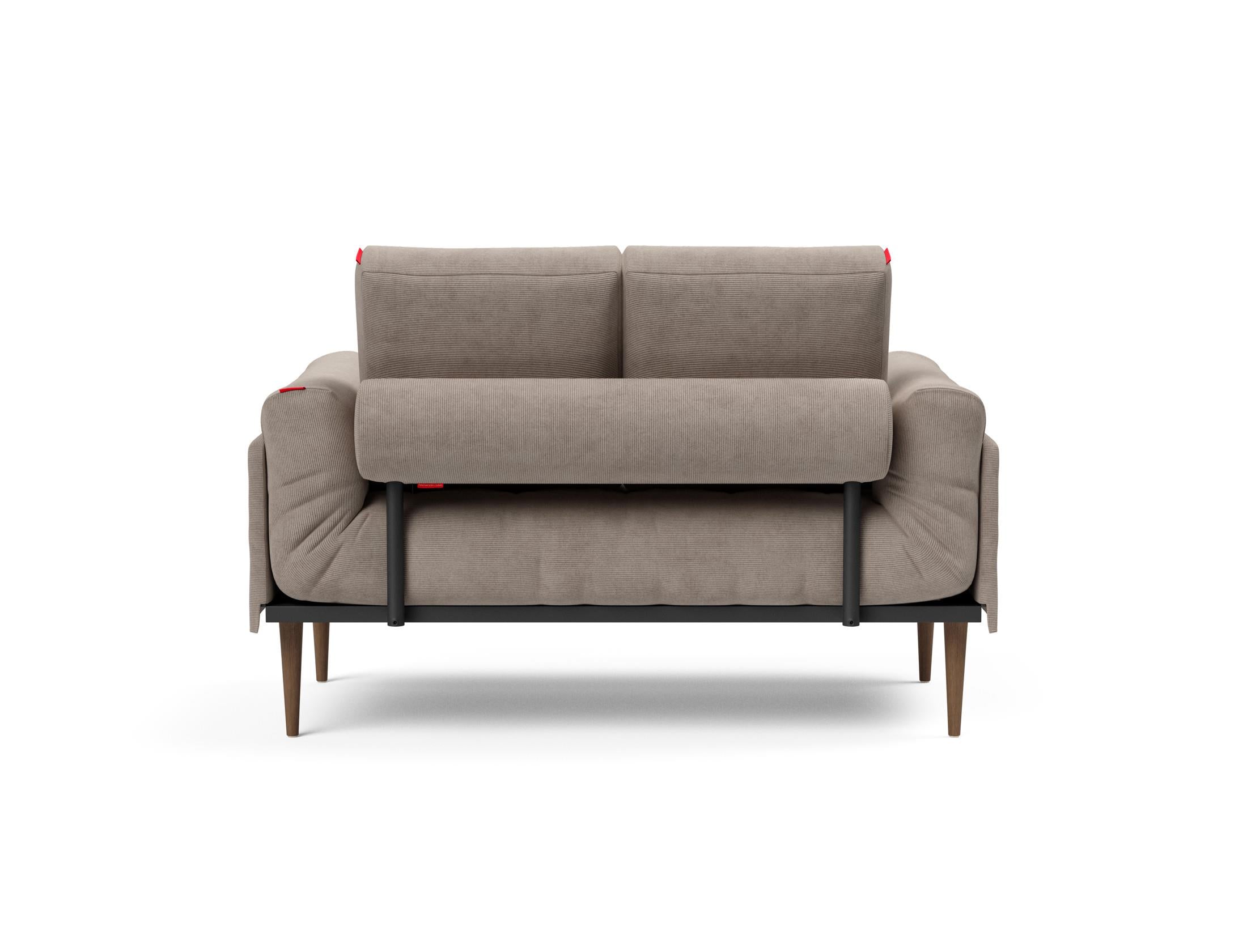 Entdecken Sie das Rollo Styletto Klappsofa 80 – ein stilvolles, multifunktionales Sofa, perfekt für kleine Räume und höchsten Komfort.