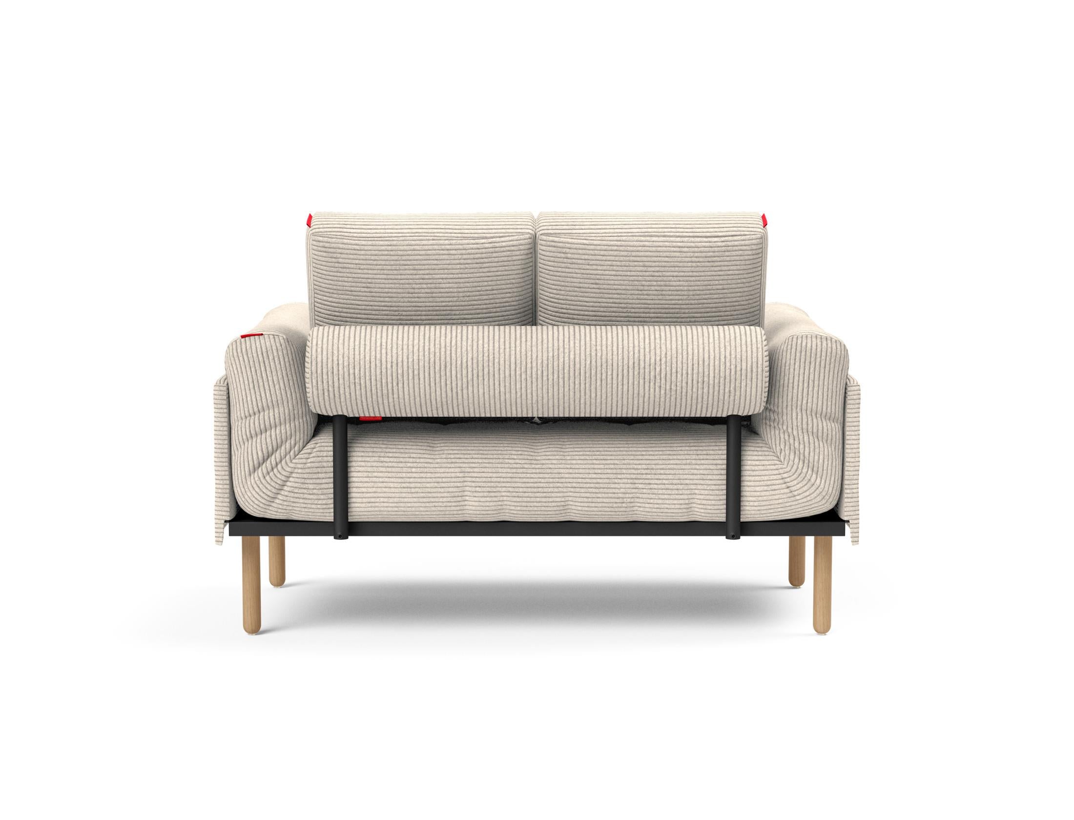 Erleben Sie das Rollo Stem Klappsofa 80 von Innovation Living – ein stilvolles, funktionales Tagesbett, das Komfort und Anpassungsfähigkeit vereint.