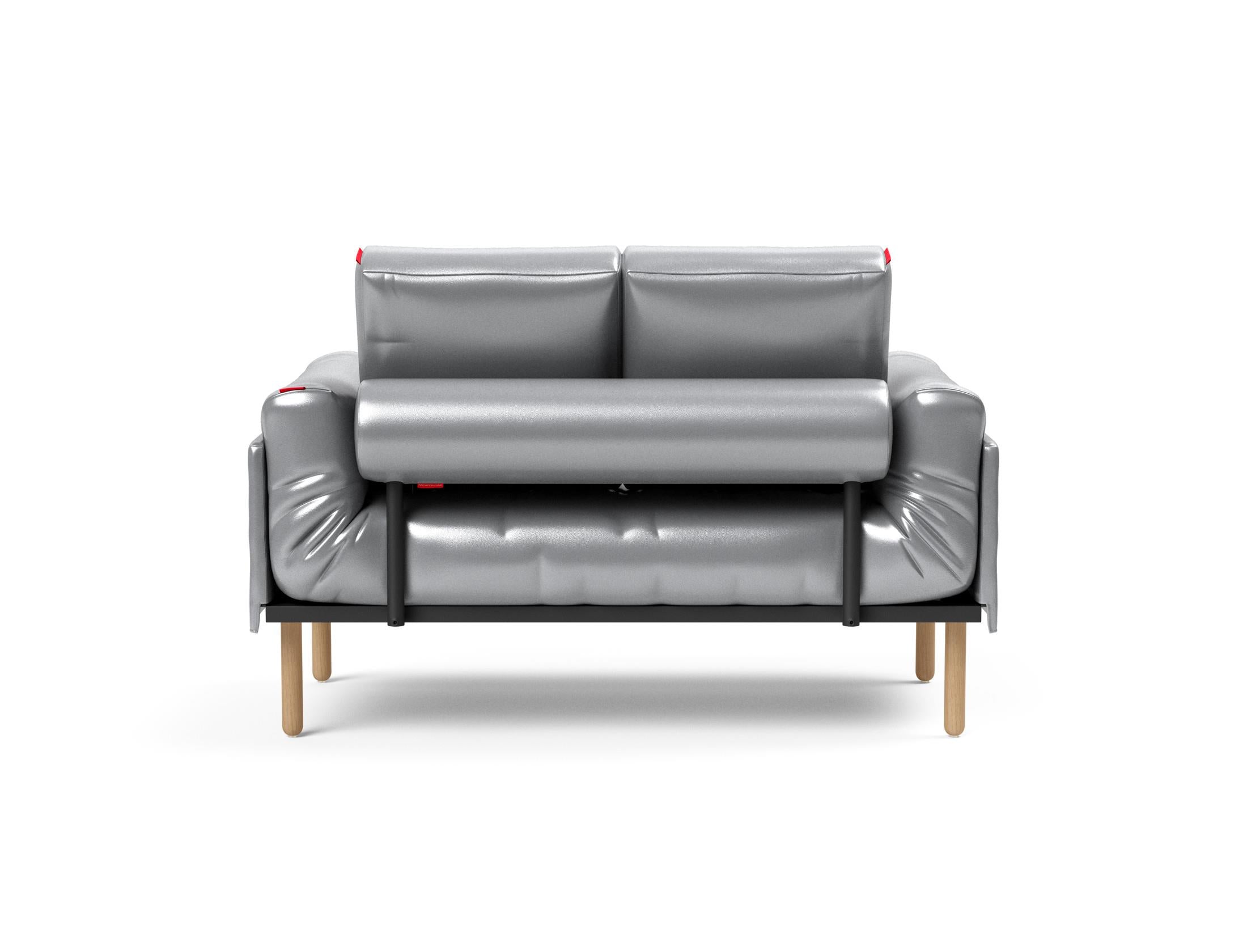 Entdecken Sie das Rollo Stem Klappsofa 80 von Innovation Living – ein elegantes Tagesbett, das durch seine Vielseitigkeit und hochwertigen Materialien besticht.