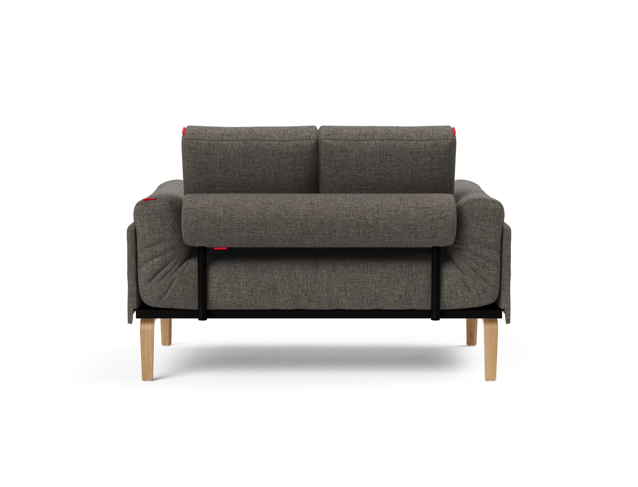 Erleben Sie das Rollo Bow Klappsofa 80 von Innovation Living – ein elegantes, vielseitiges Sofa, das Komfort und Stil für kleine Räume vereint.