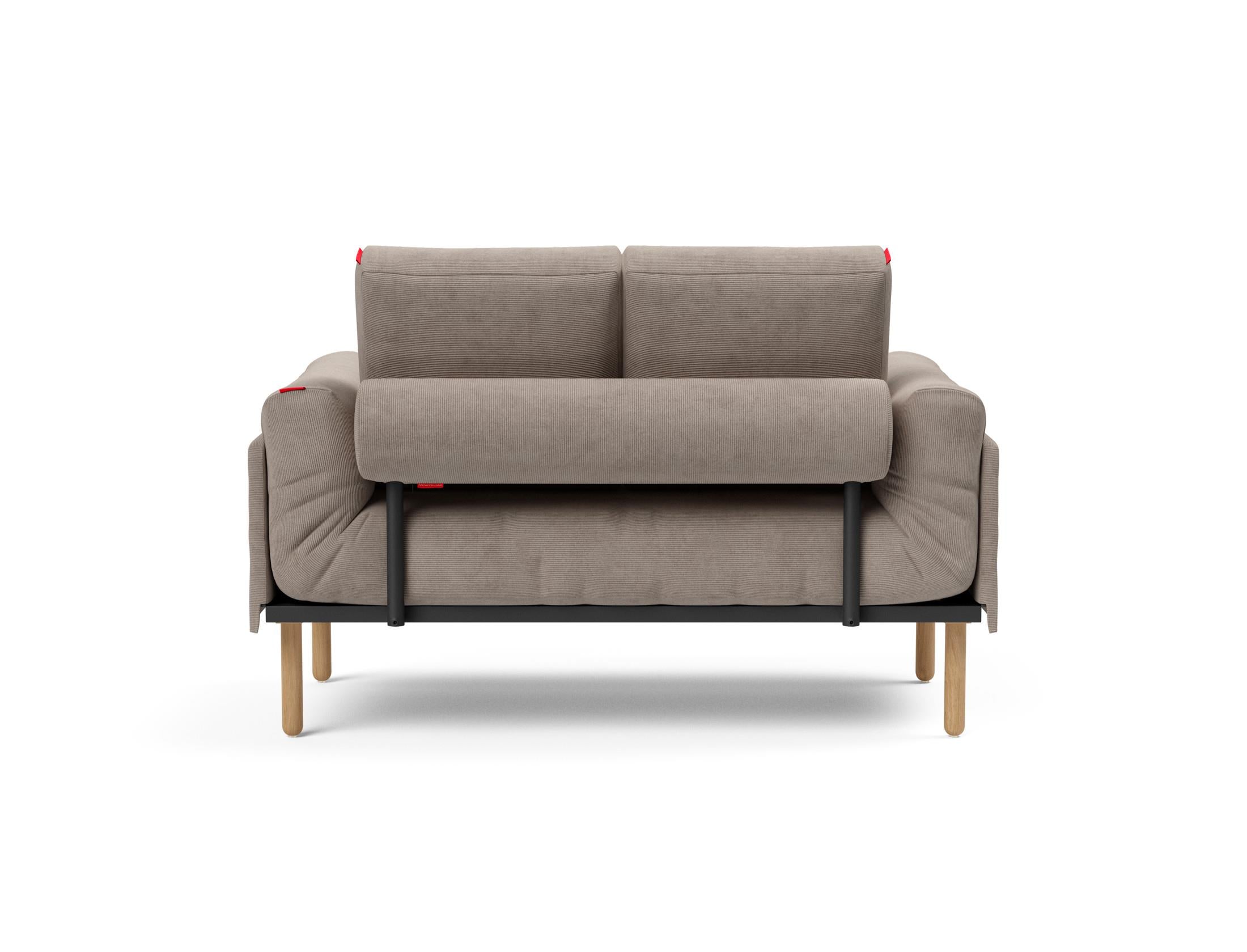 Entdecken Sie das Rollo Stem Klappsofa 80 – ein elegantes, flexibles Tagesbett, das modernen Komfort und stilvolles Design vereint.