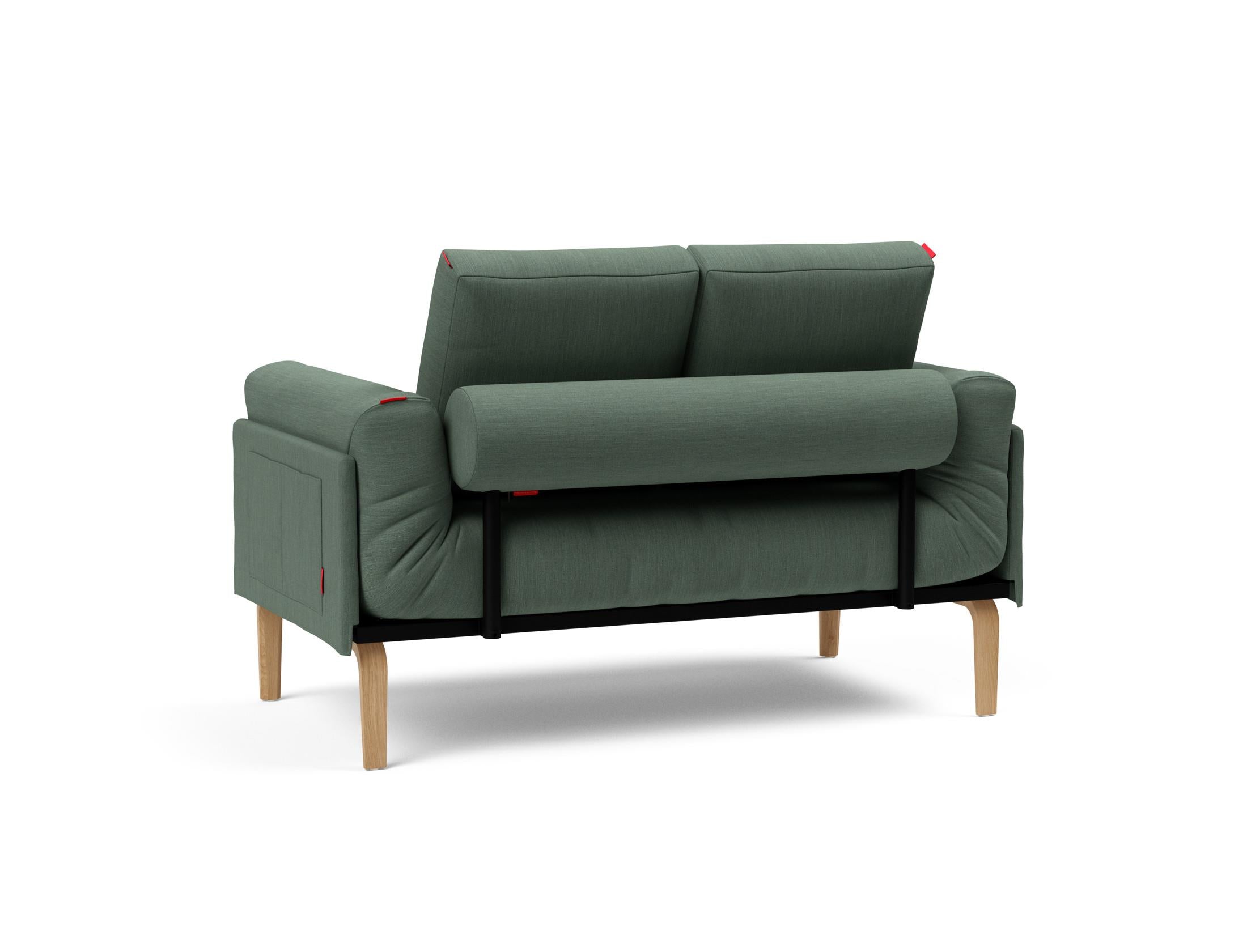 Erleben Sie das Rollo Bow Klappsofa 80 von Innovation Living – ein stilvolles, anpassbares Möbelstück, perfekt für kleine Räume und vielseitige Nutzung.