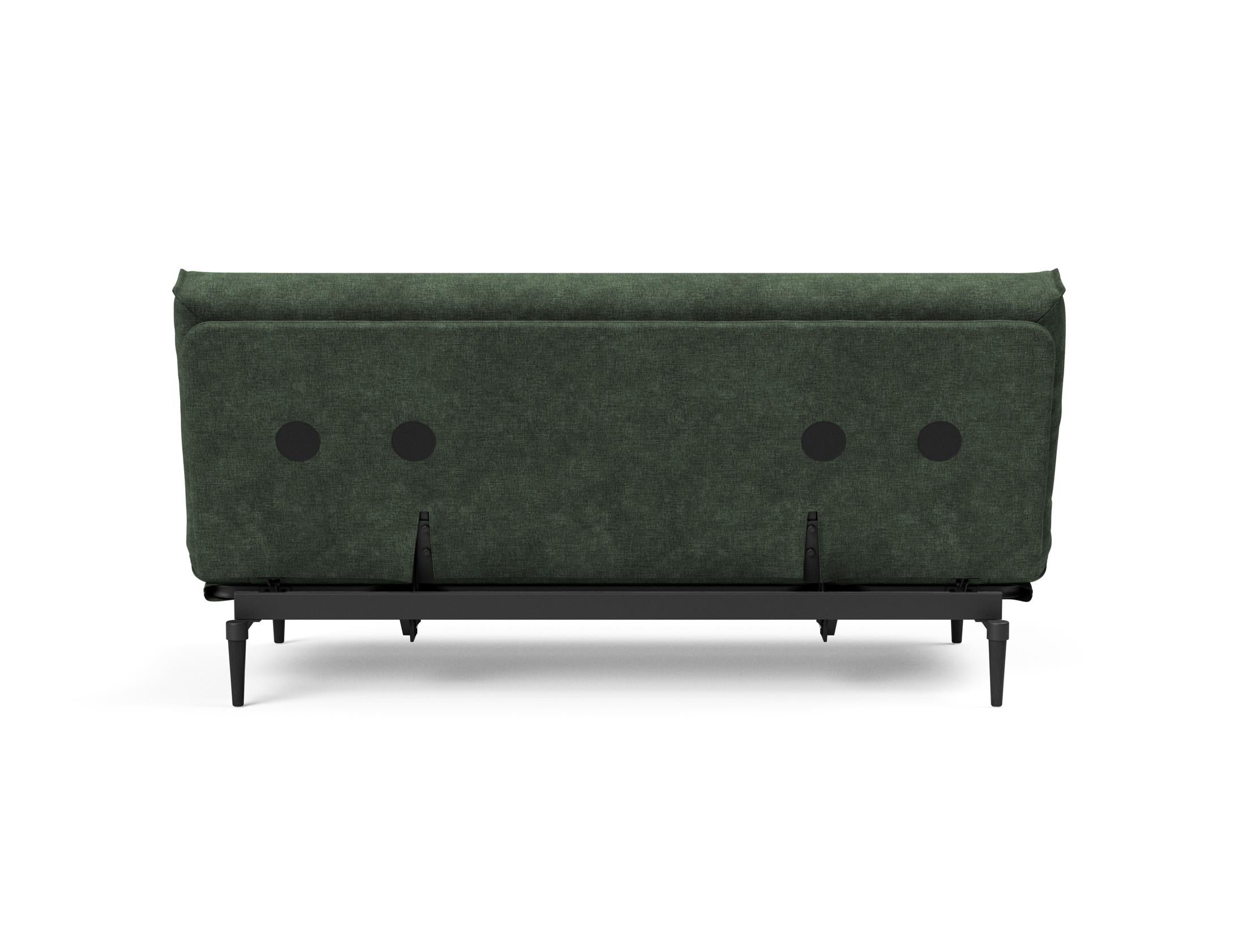 Entdecken Sie das Colpus Bettsofa 140 Nordic Cover in stilvollem Eiche schwarz. Ideal für kompaktes Wohnen, bietet es Komfort und Funktionalität.