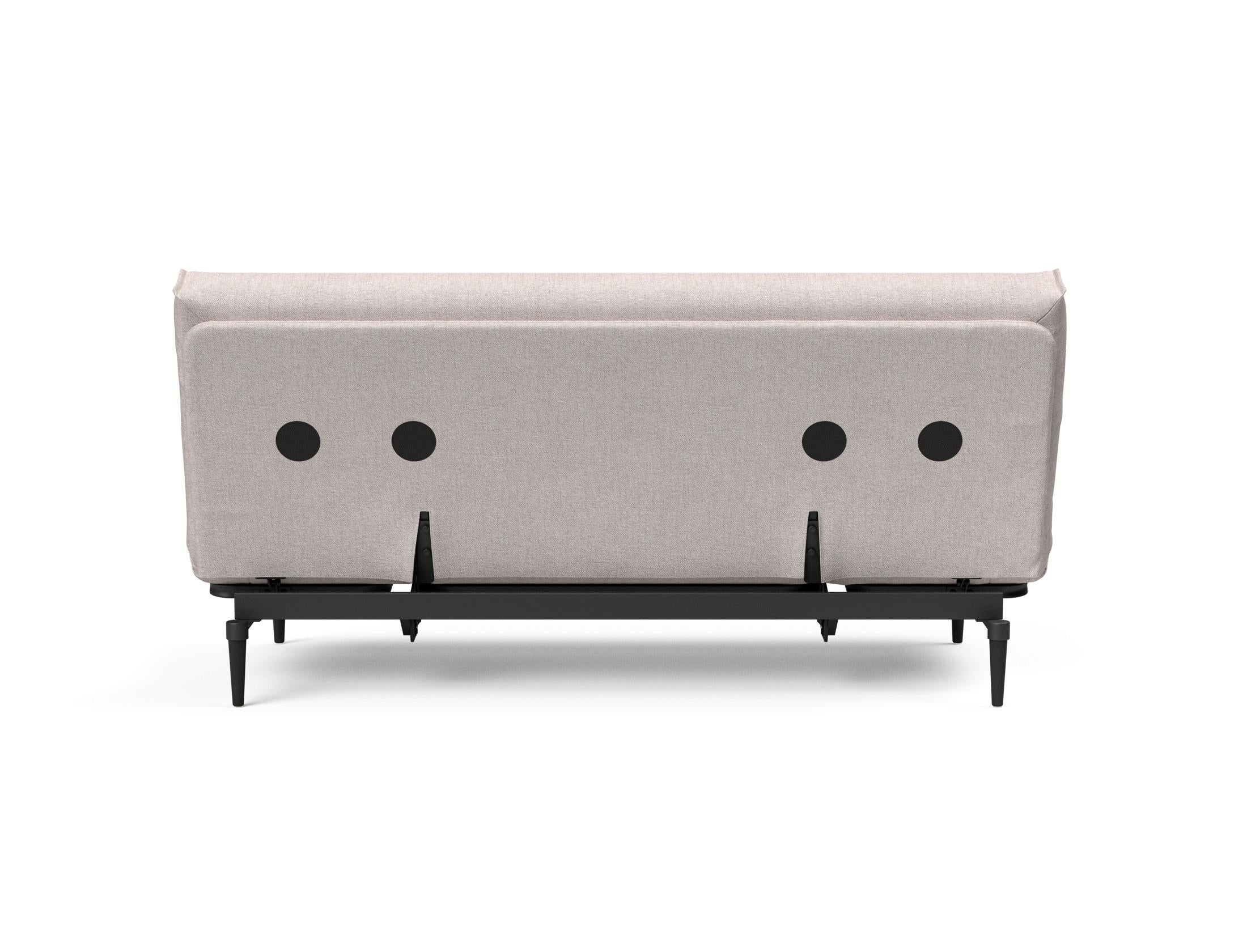 Entdecken Sie das Colpus Bettsofa 140 Nordic Cover in stilvollem Eiche schwarz. Ideal für kompaktes Wohnen, bietet es Komfort und Funktionalität.