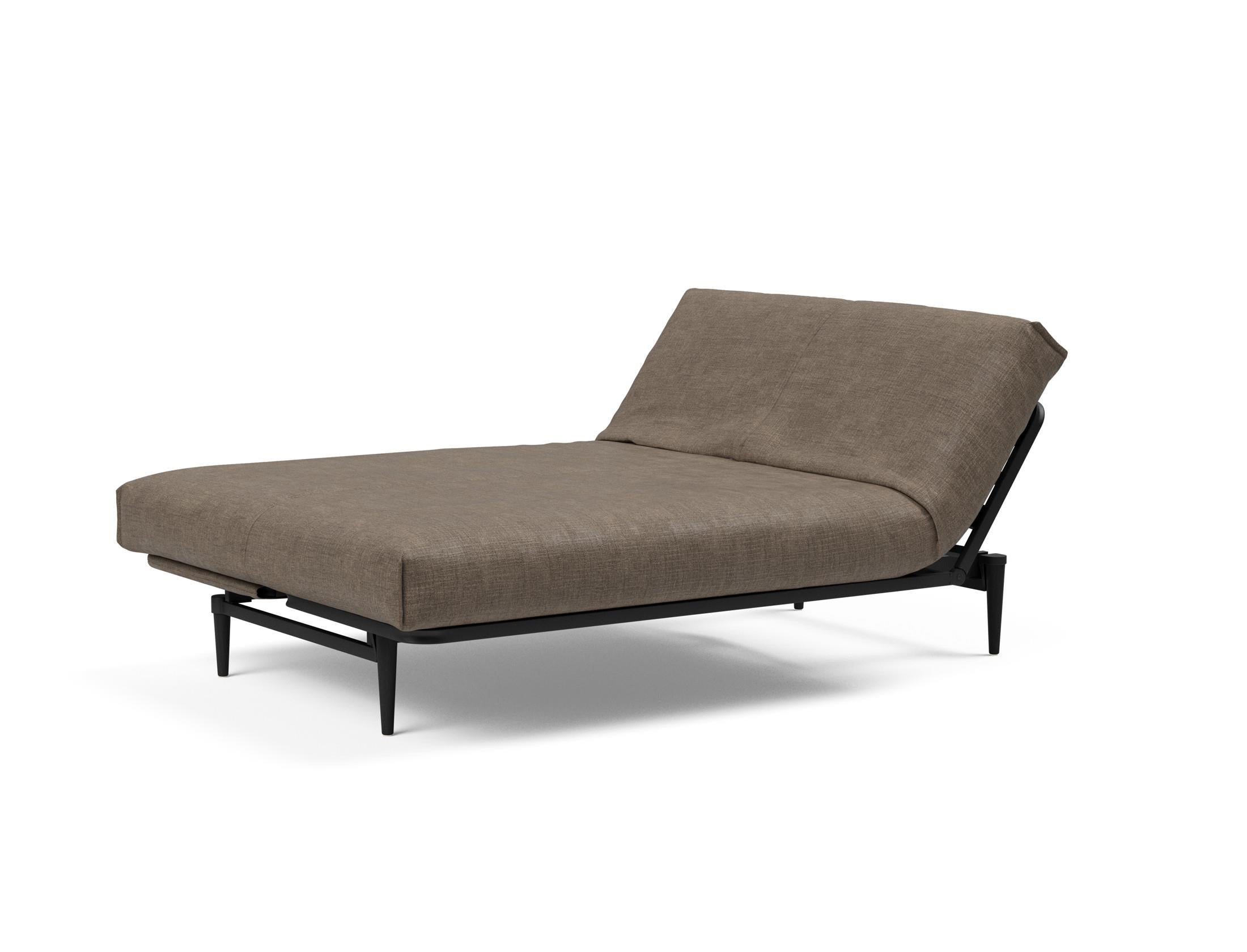 Entdecken Sie das Colpus Bettsofa 140 Nordic Cover in elegantem Eiche schwarz. Modernes Design und vielseitige Nutzung für jeden Raum.