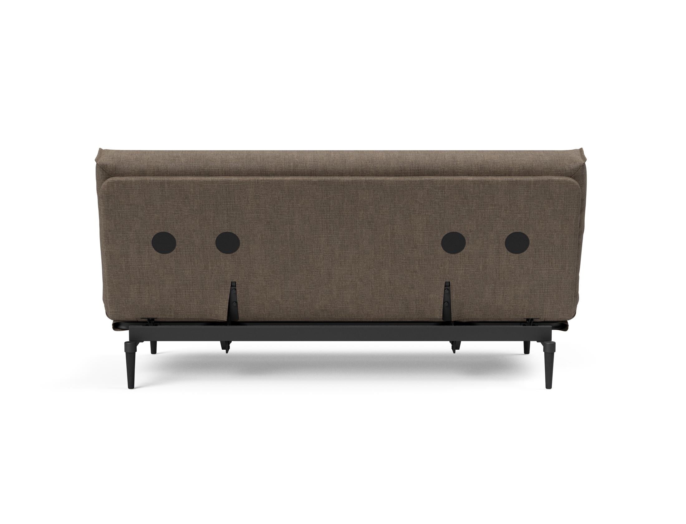 Entdecken Sie das Colpus Bettsofa 140 Nordic Cover in stilvollem Eiche schwarz. Ideal für kompaktes Wohnen, bietet es Komfort und Funktionalität.