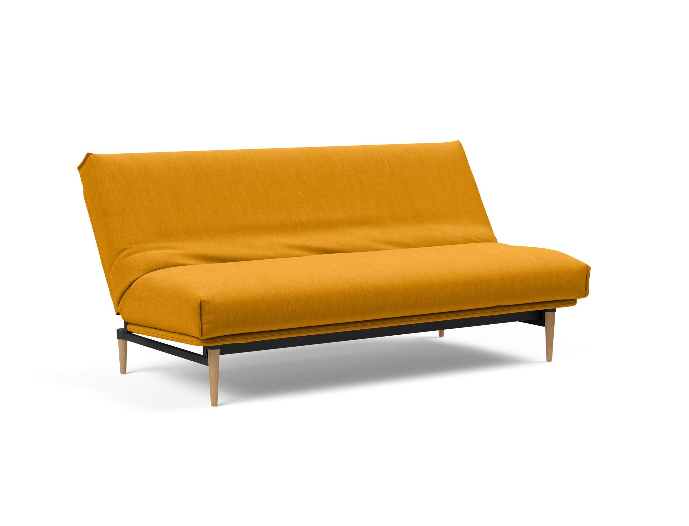 Erleben Sie das Colpus Bettsofa 140 Nordic Cover von Innovation Living – ein elegantes Möbelstück mit Soft Spring Matratze für höchsten Schlafkomfort und praktischen, abnehmbaren Bezug.
