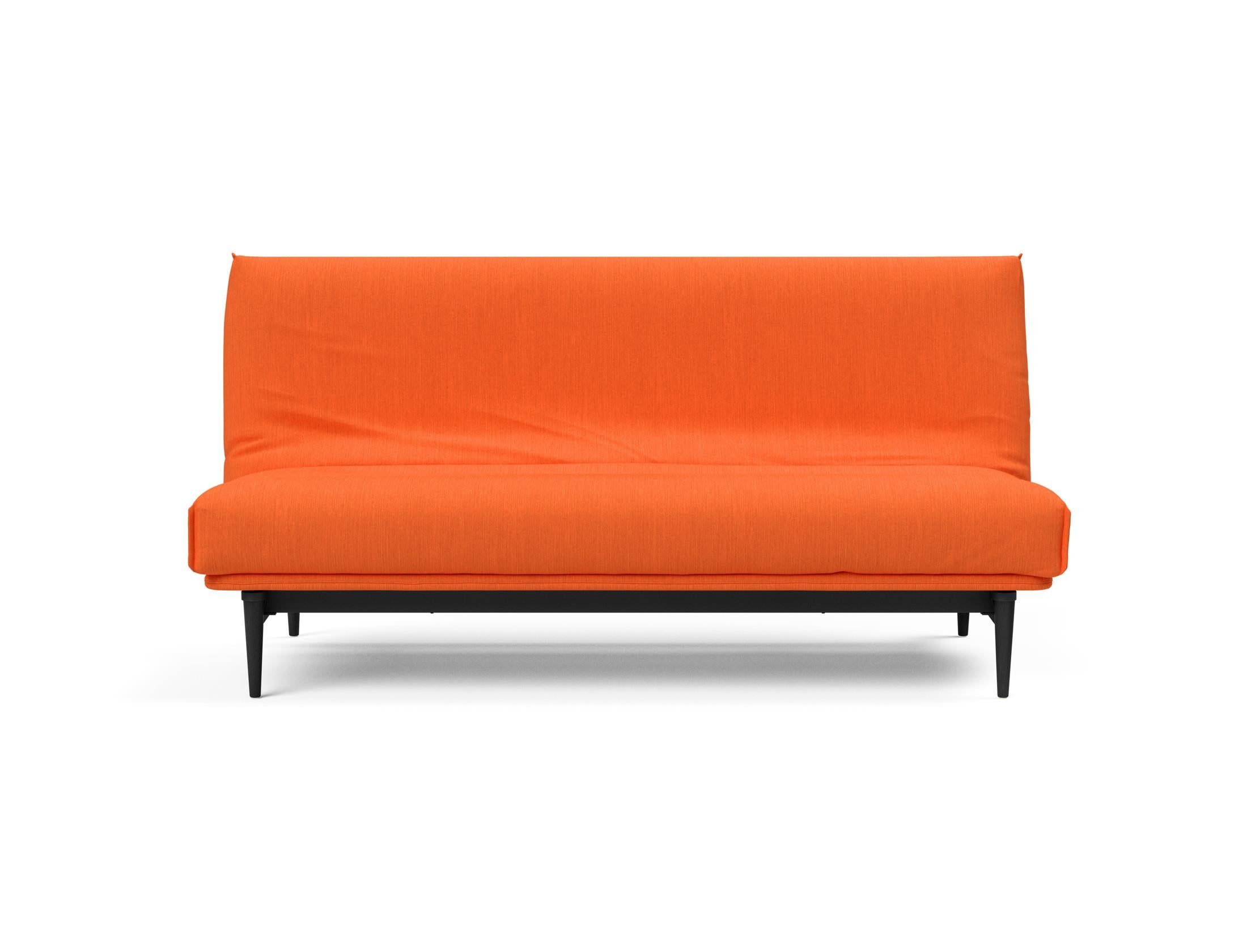 Erleben Sie das Colpus Bettsofa 140 Nordic Cover in elegantem Eiche schwarz. Multifunktional, mit Soft Spring Matratze für höchsten Schlafkomfort.