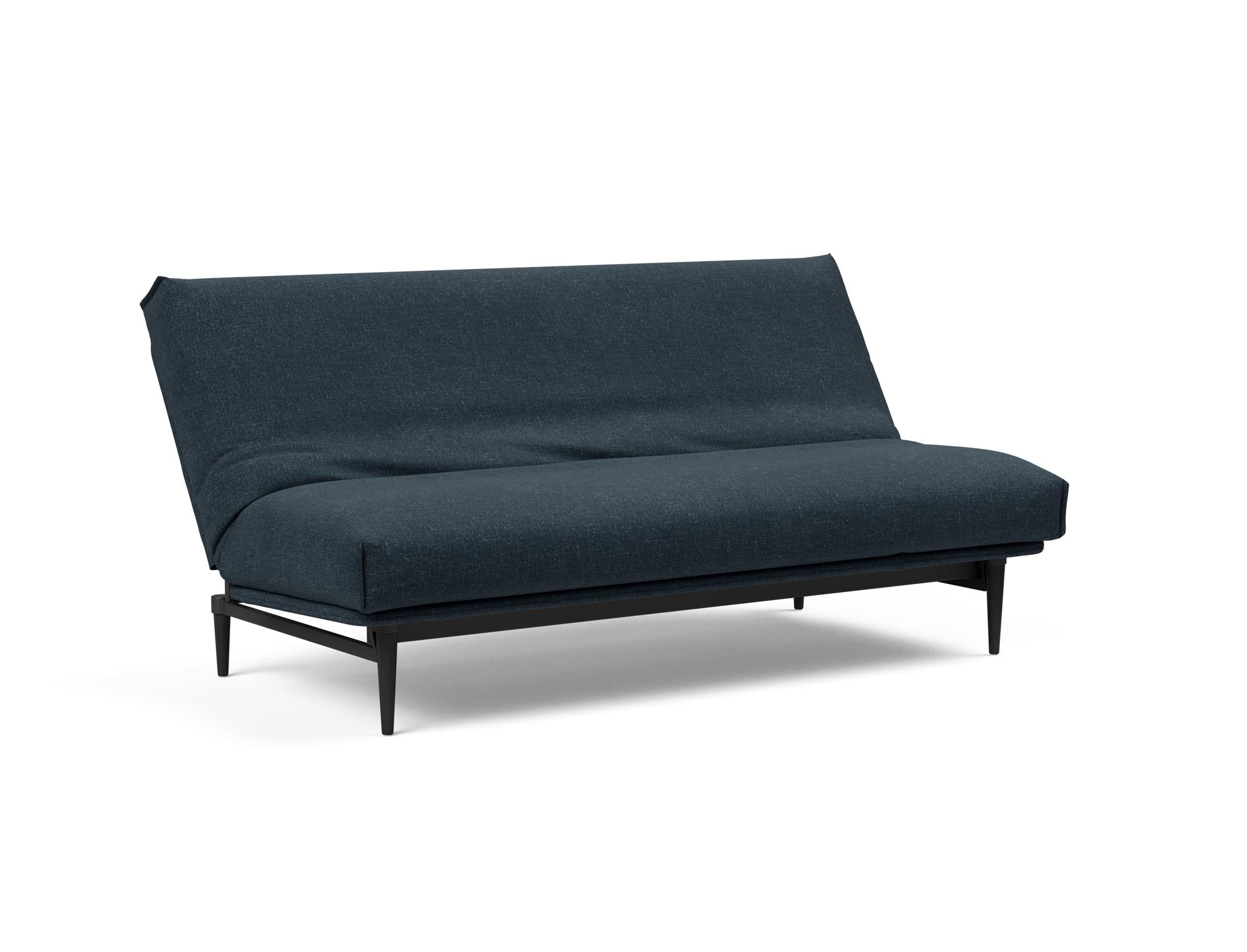Entdecken Sie das Colpus Bettsofa 140 Nordic Cover in stilvollem Eiche schwarz. Ideal für kompaktes Wohnen, bietet es Komfort und Funktionalität.