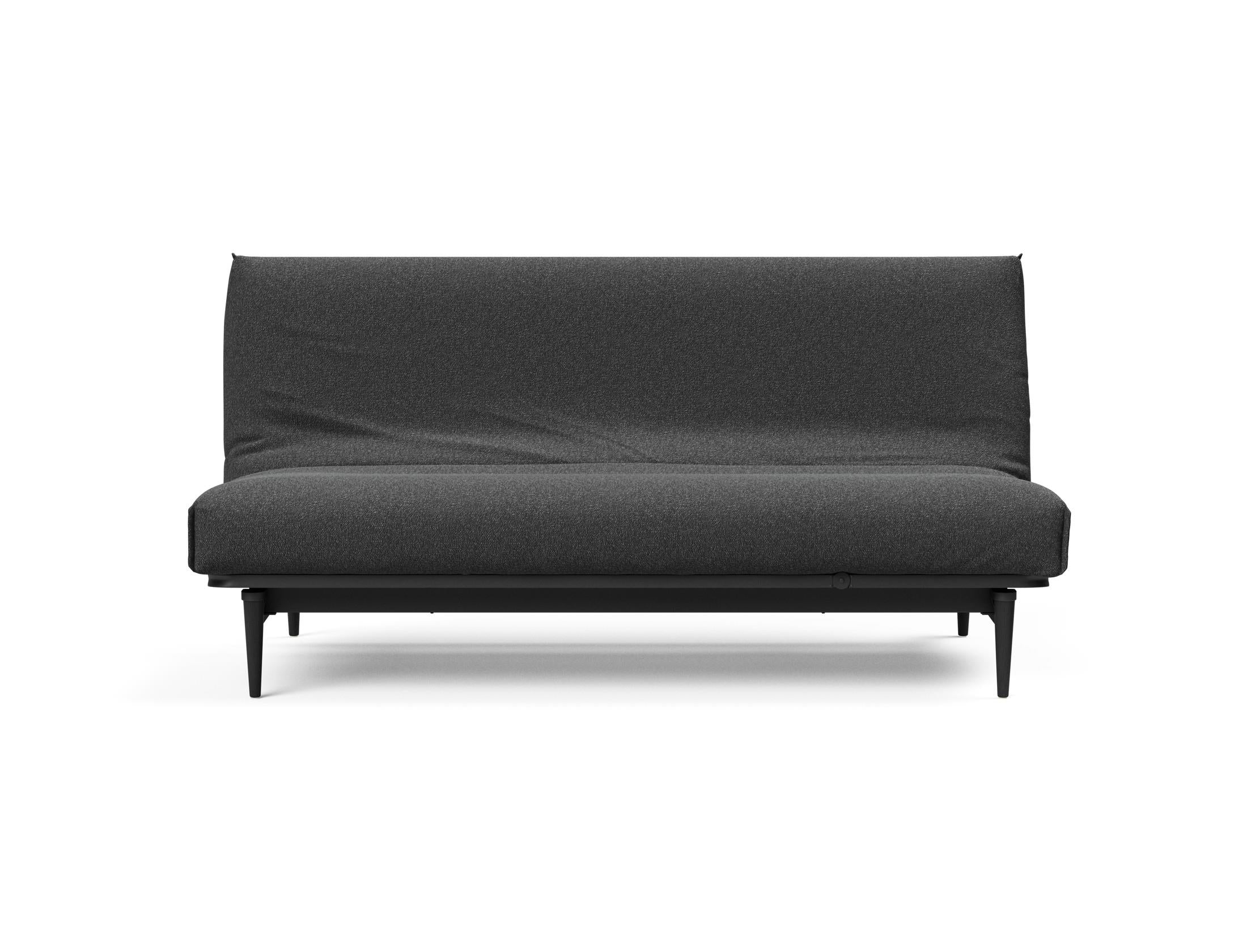 Stylisches Colpus Bettsofa 140 mit Nordic Cover in schwarzer Eiche, ideal für gemütliche Nächte und stilvolle Wohnzimmergestaltung.