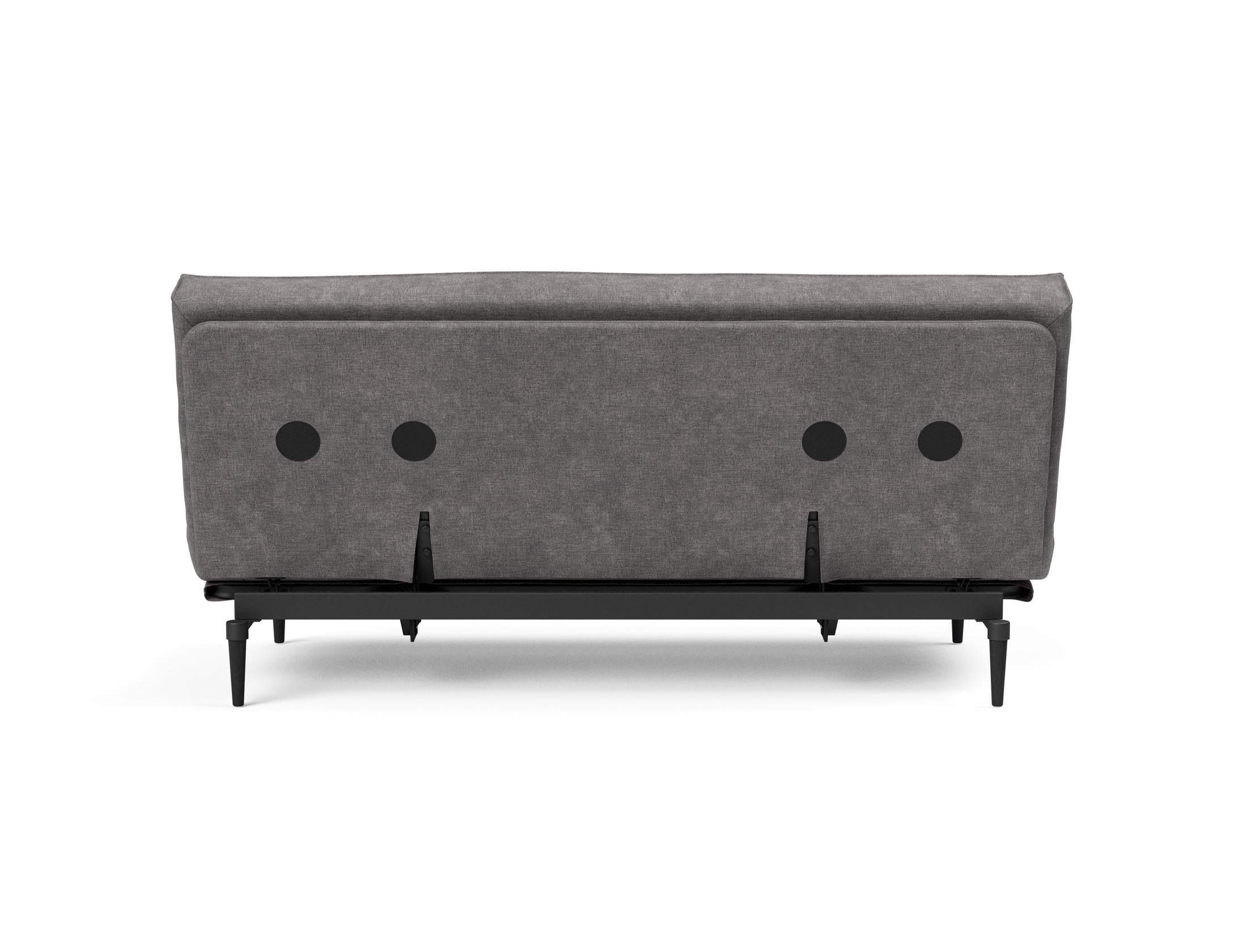 Entdecken Sie das Colpus Bettsofa 140 Sharp Plus Cover in Eiche schwarz – stilvoll, bequem und wandelbar vom Sofa zum Bett!