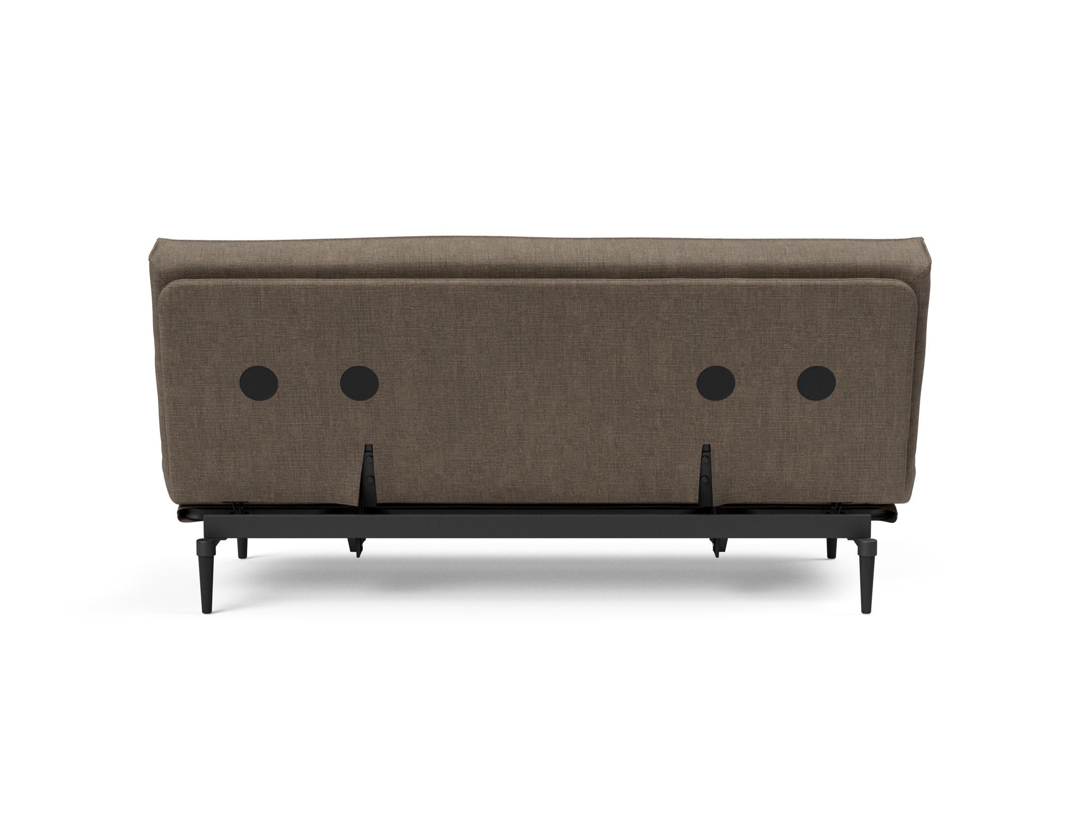 Entdecken Sie das Colpus Bettsofa 140 Sharp Plus Cover in Eiche schwarz – stilvoll, bequem und wandelbar vom Sofa zum Bett!