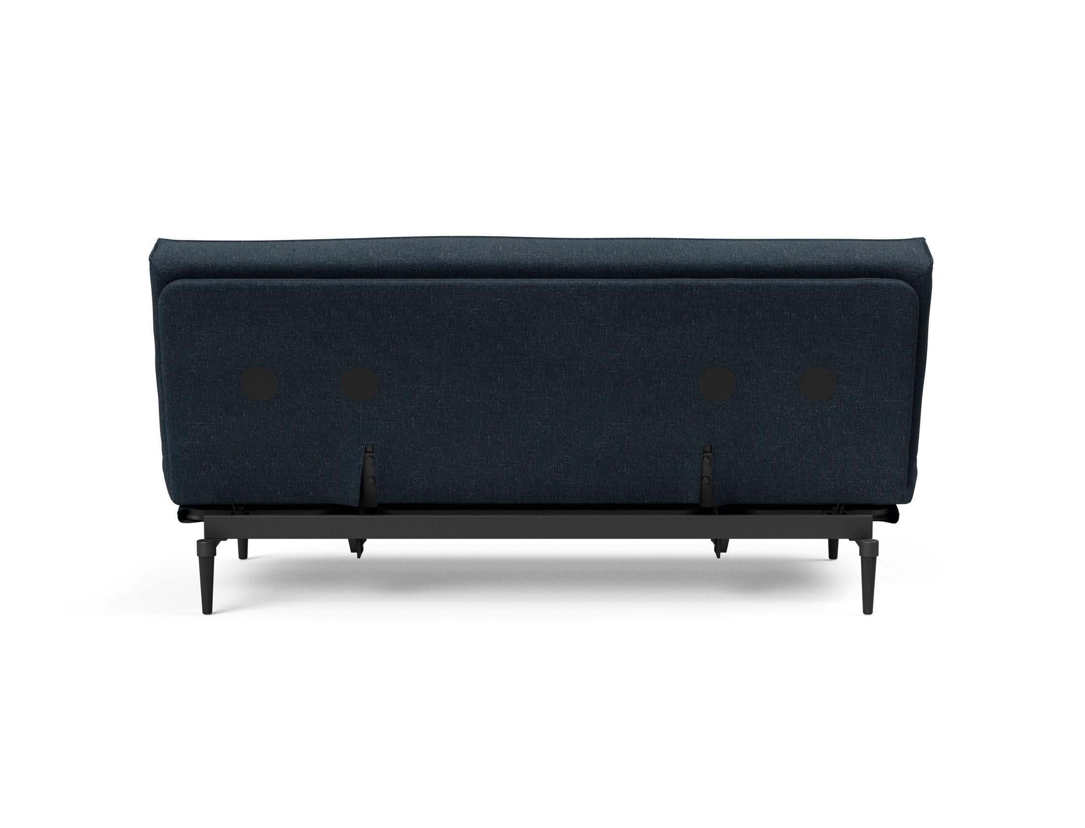 Entdecken Sie das Colpus Bettsofa 140 Sharp Plus Cover in Eiche schwarz – stilvoll, bequem und wandelbar vom Sofa zum Bett!
