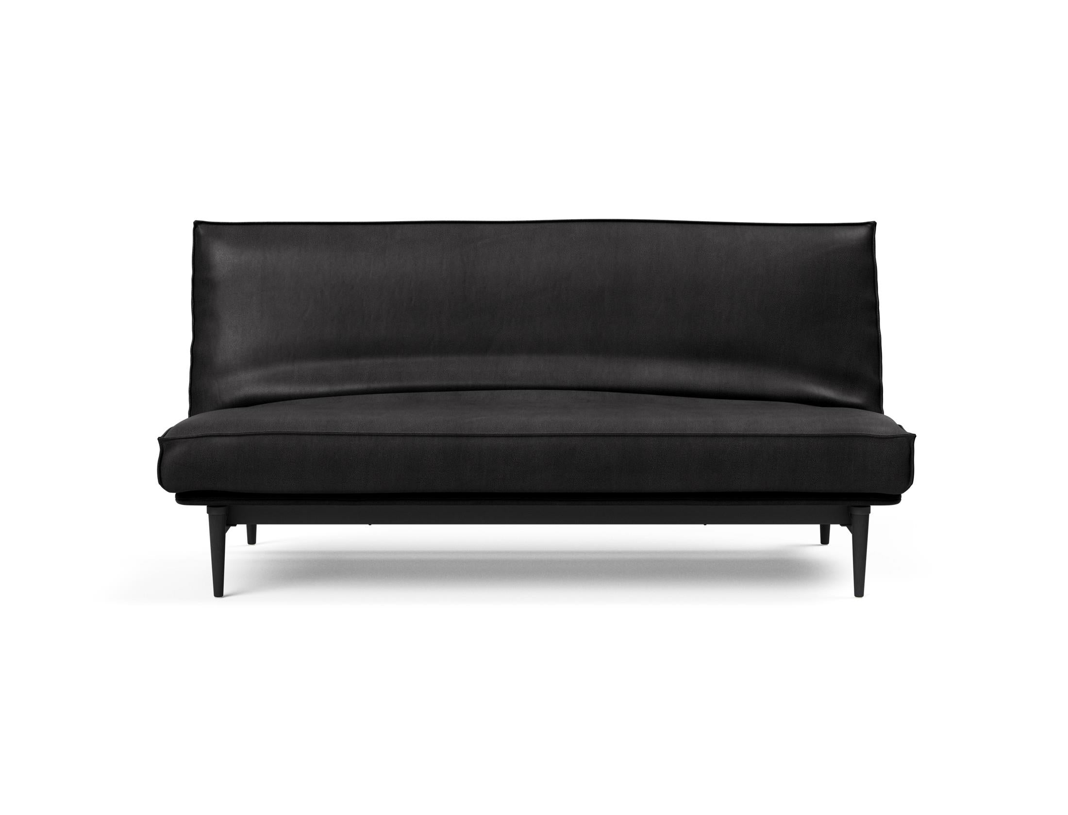 Elegantes Bettsofa Colpus 140 in schwarzer Eiche, mit weichem Soft Spring Bezug für stilvolle Entspannung und vielseitige Nutzung.