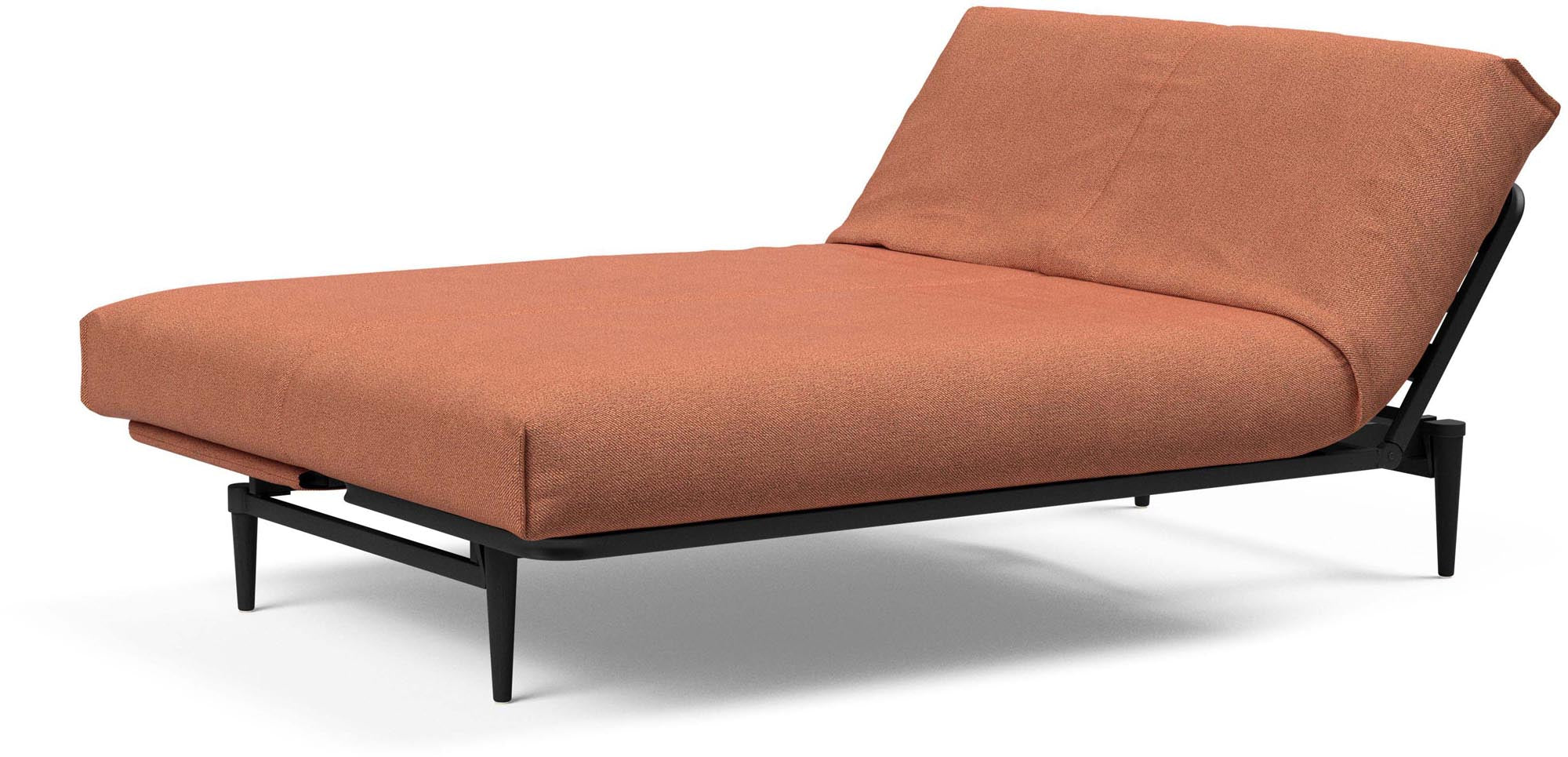 Entdecken Sie das stilvolle Colpus Bettsofa 140 in Nordic Cover und schwarzer Eiche von Innovation Living – ideal für zeitgemässe Wohnkonzepte und vielseitige Einsätze.