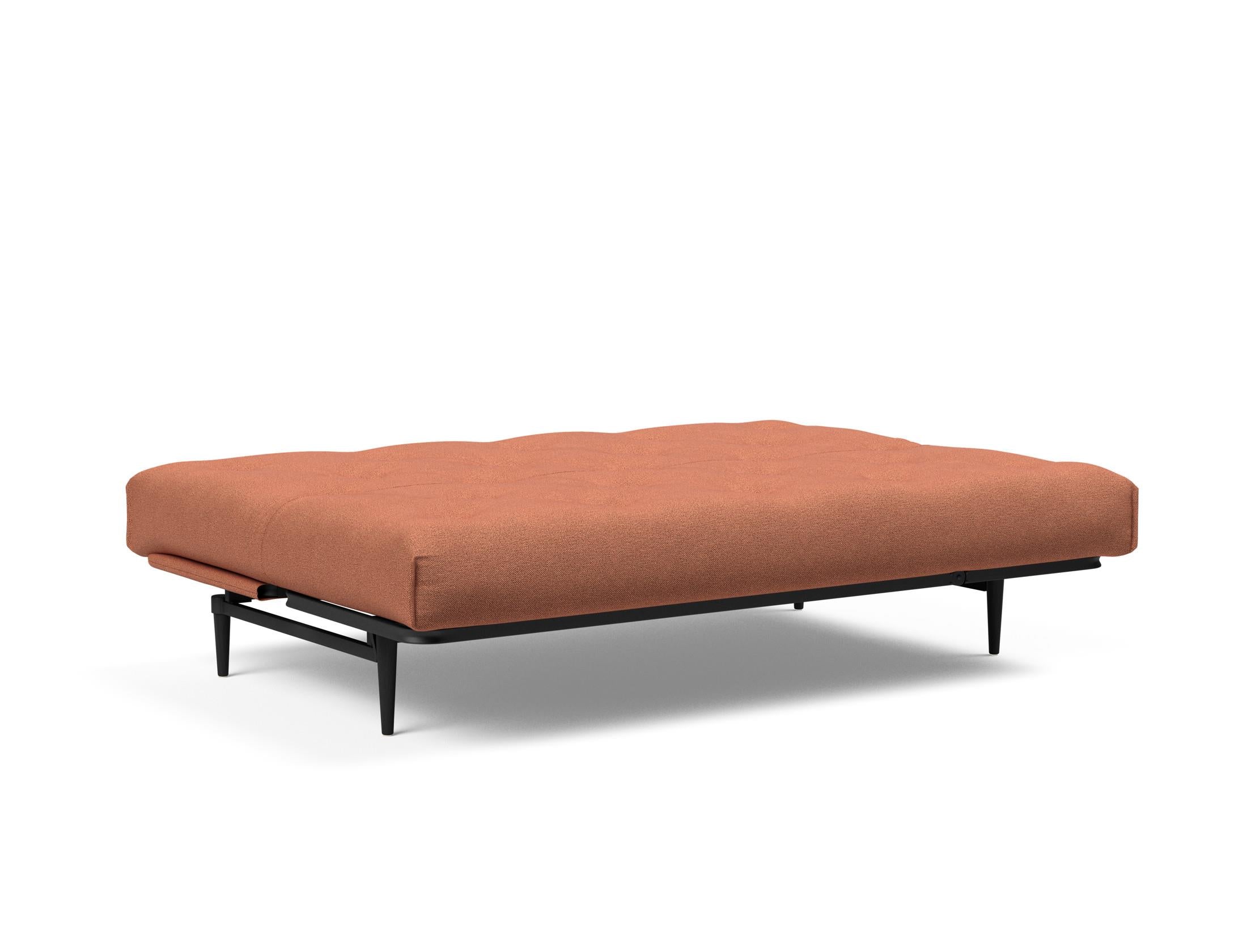 Entdecken Sie das Colpus Bettsofa 140 in Nordic Eiche schwarz von Innovation Living – modernes Design, hohe Funktionalität und individuellen Schlafkomfort.
