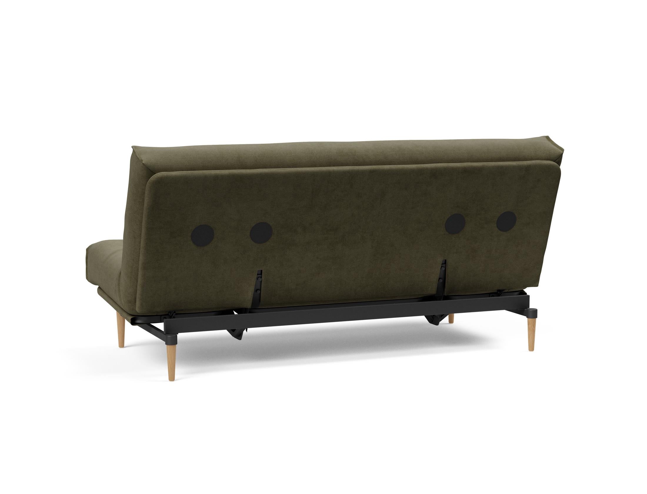 Entdecken Sie das Colpus Bettsofa 140 Nordic: Elegantes Design, weiche Federkernmatratze und abnehmbarer Bezug für optimalen Komfort und Langlebigkeit.